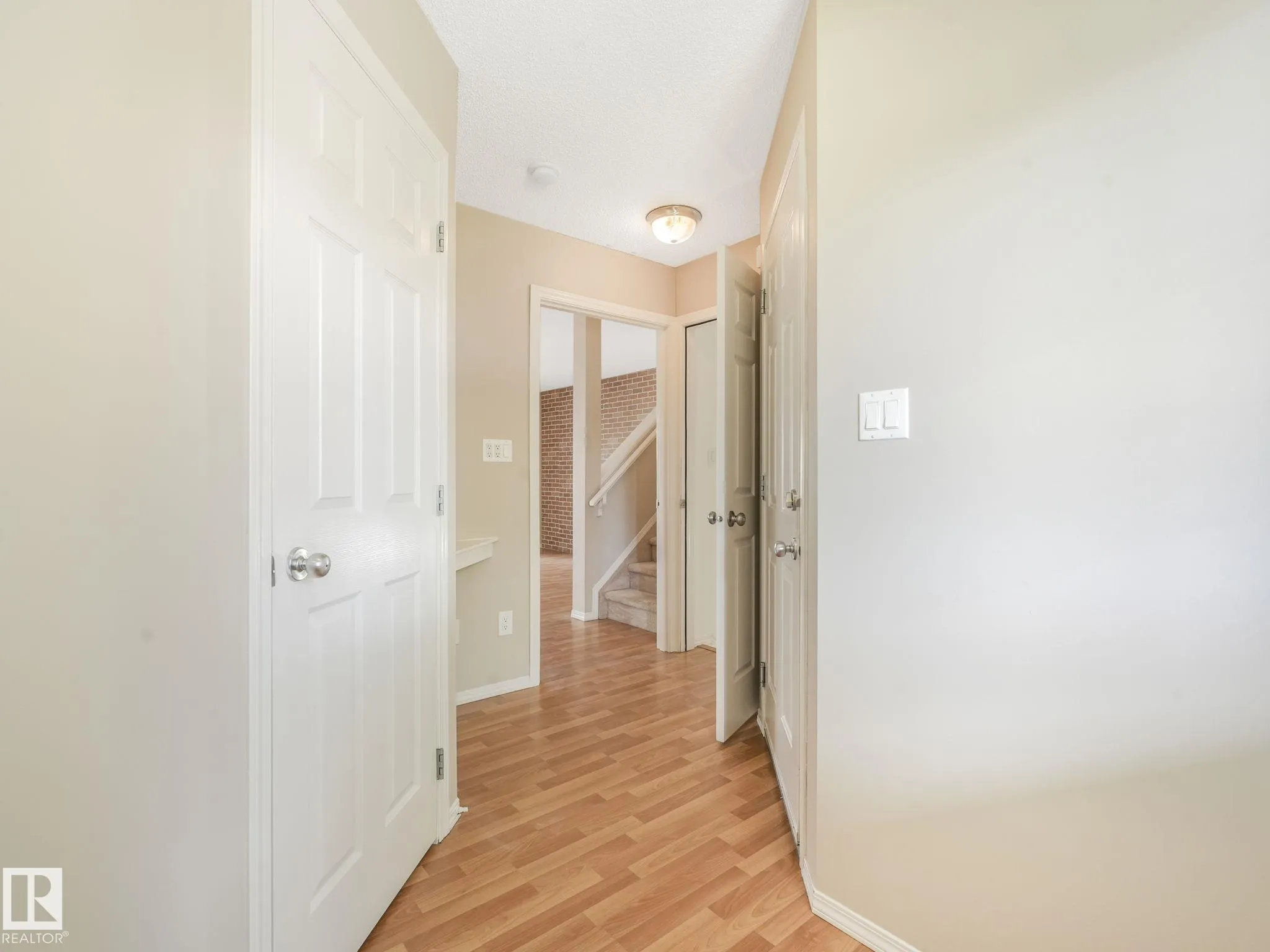 1428 HODGSON Way
