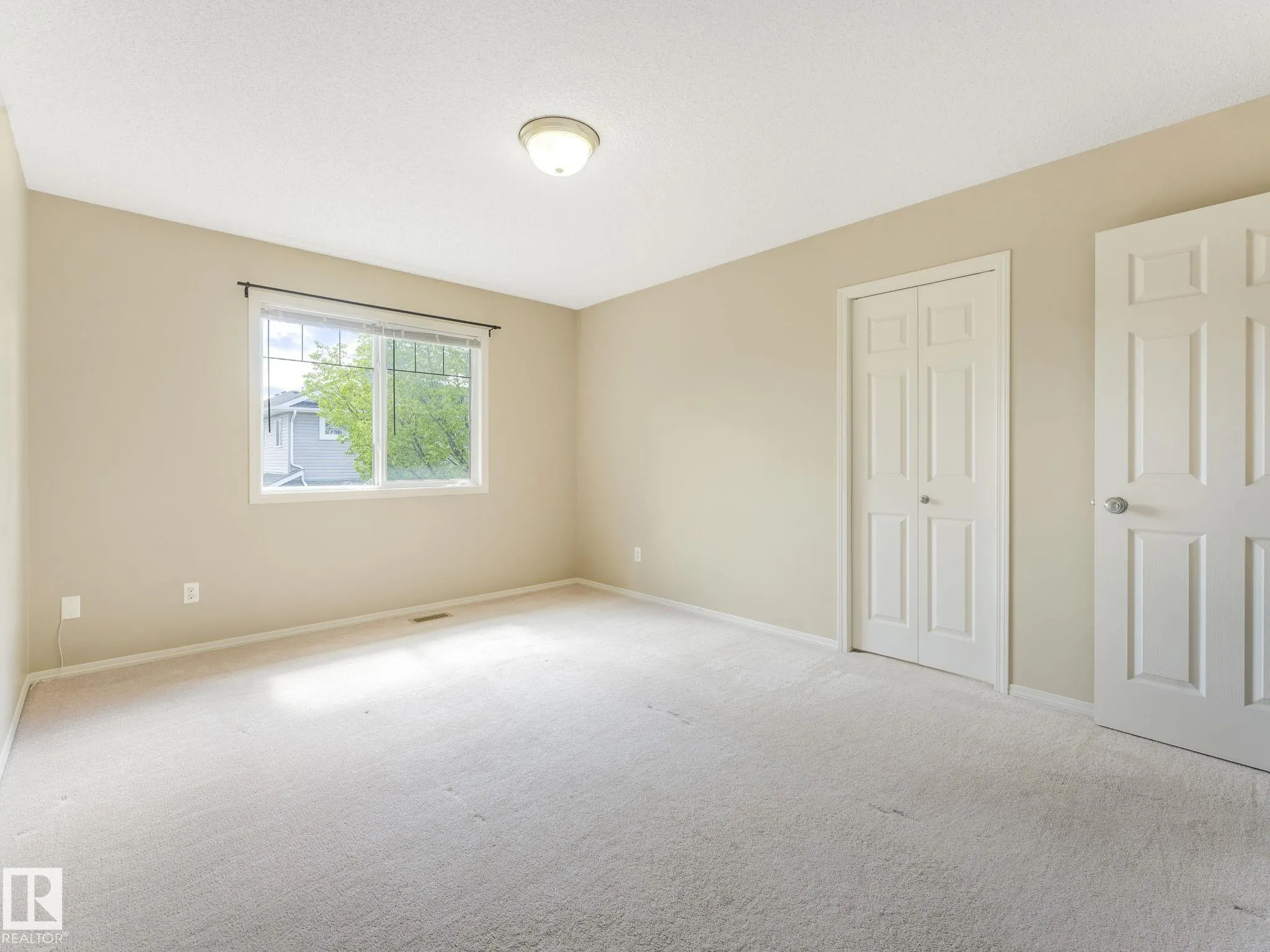 1428 HODGSON Way