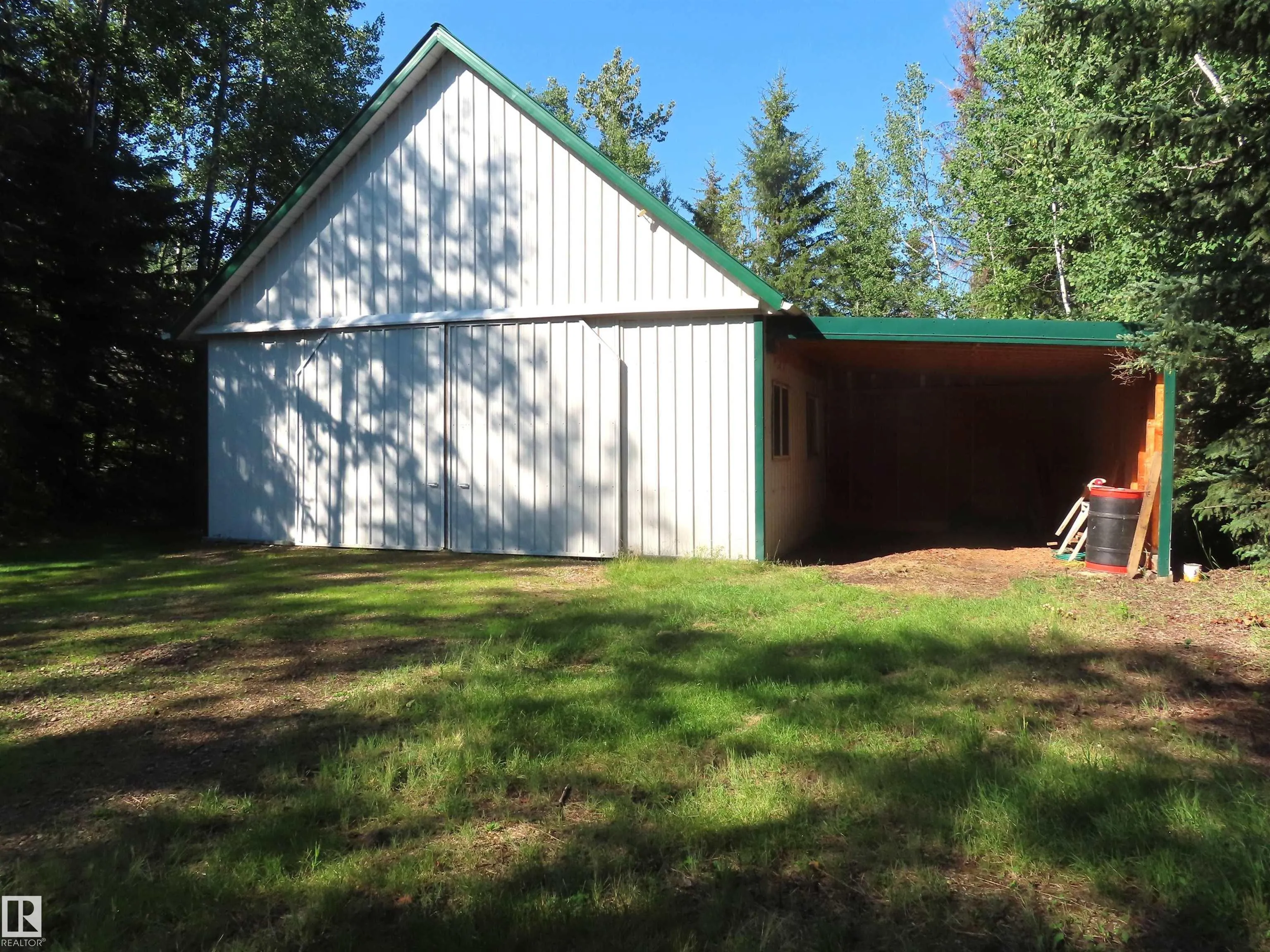 8316 HWY 16A