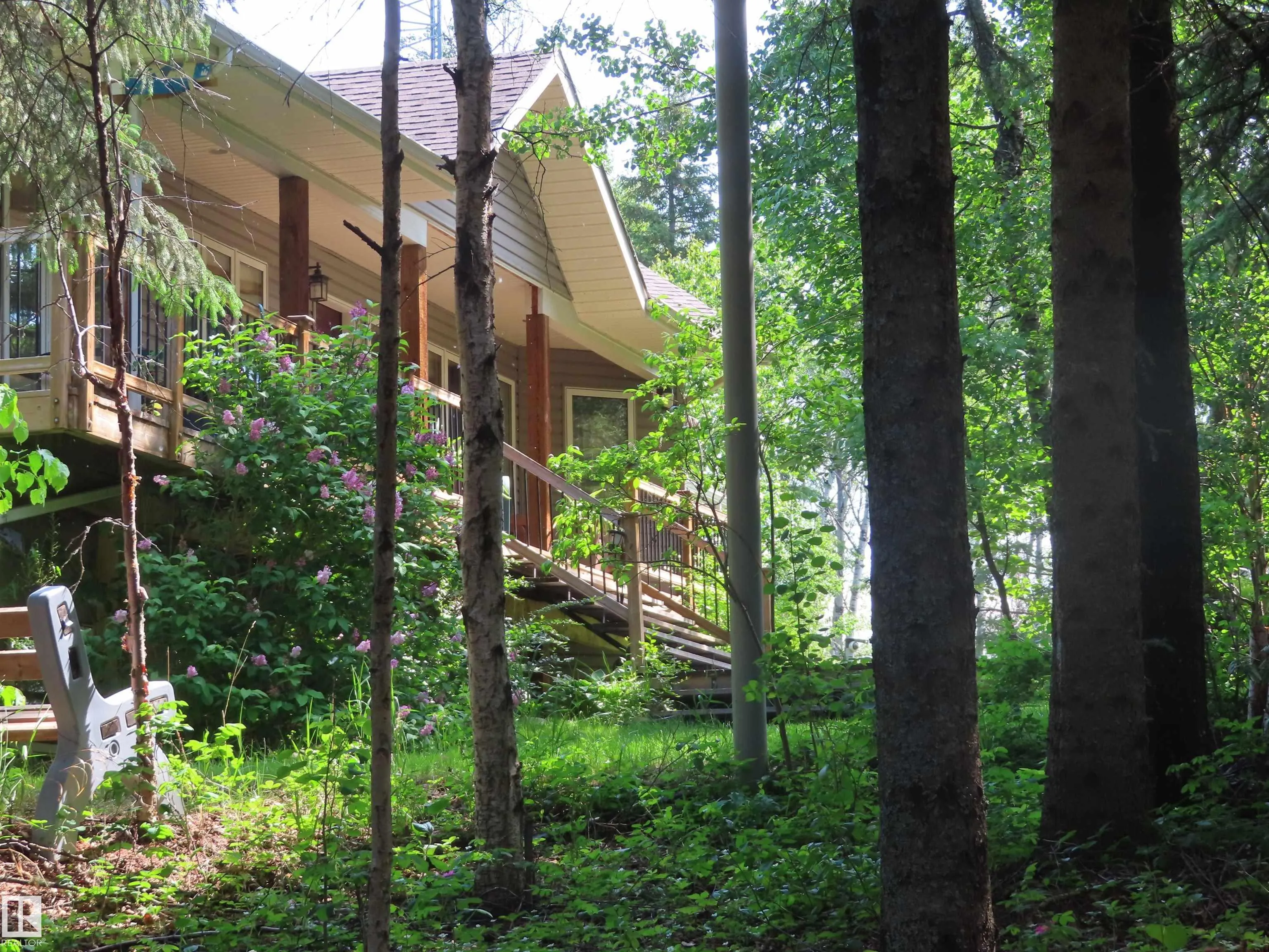 8316 HWY 16A