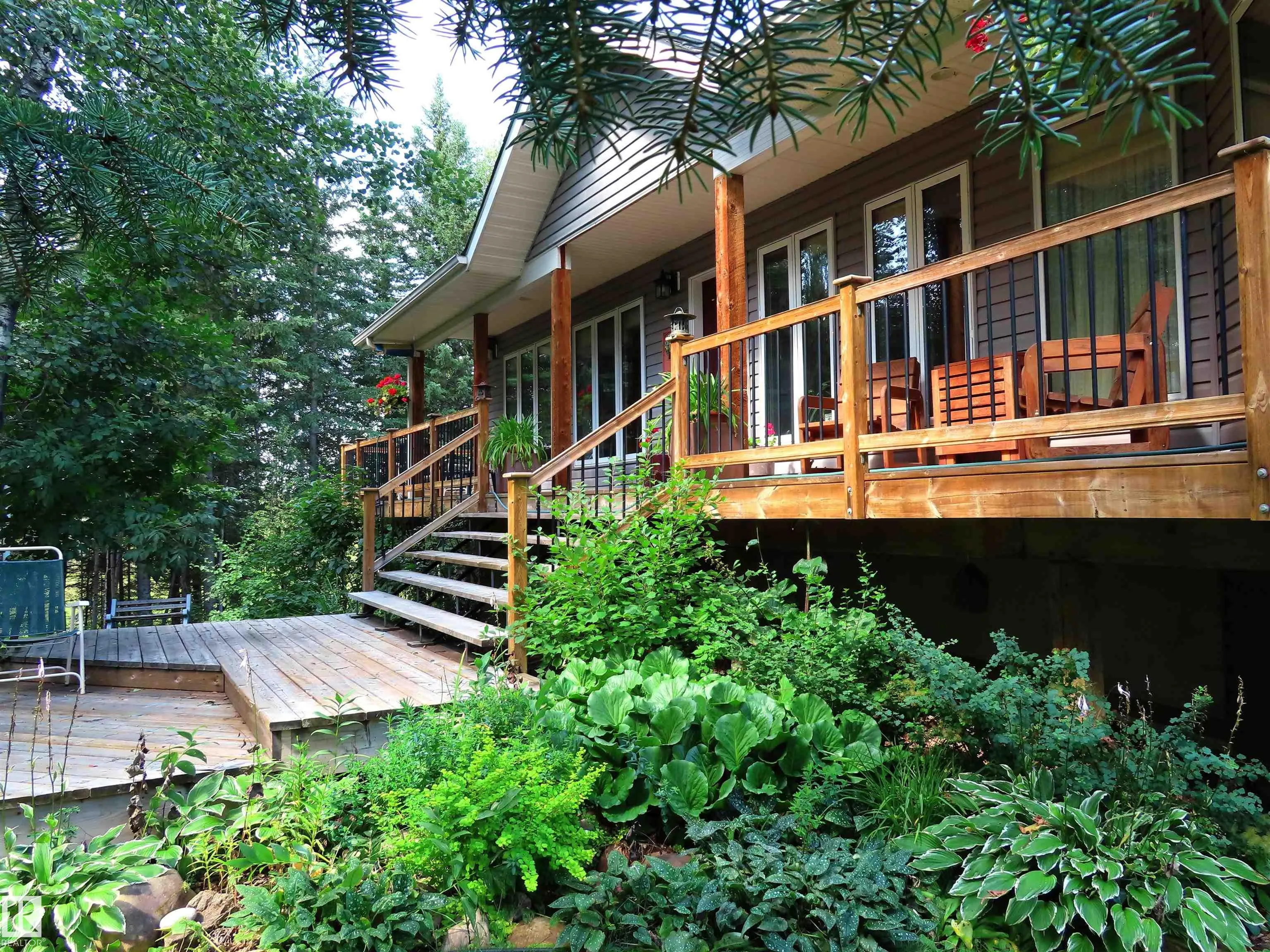 8316 HWY 16A