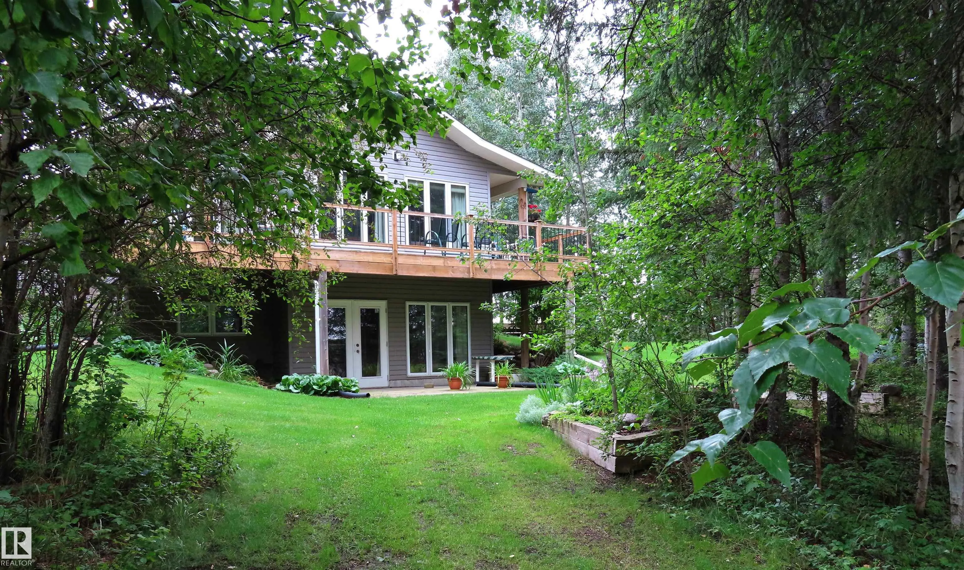 8316 HWY 16A