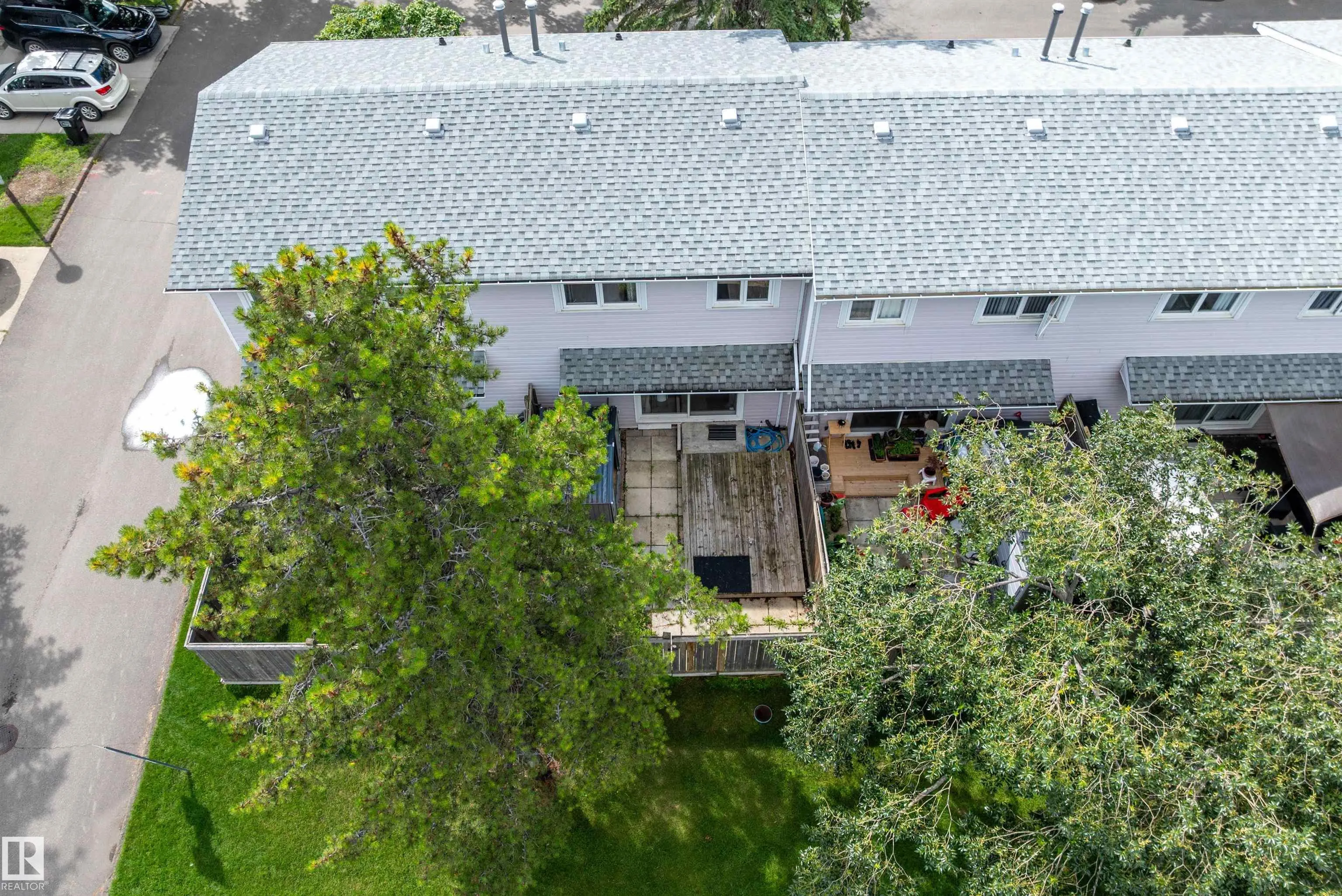 18365 66 Avenue