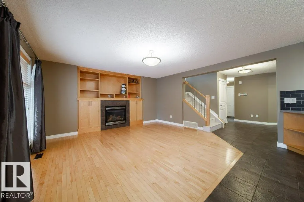 507 CRANDELL Crest