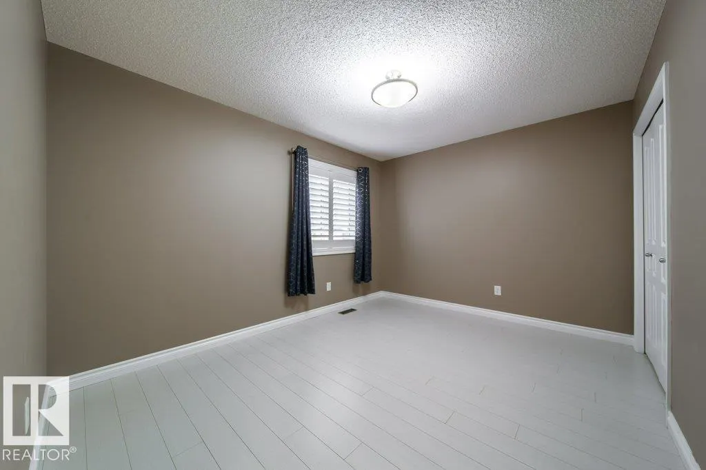 507 CRANDELL Crest