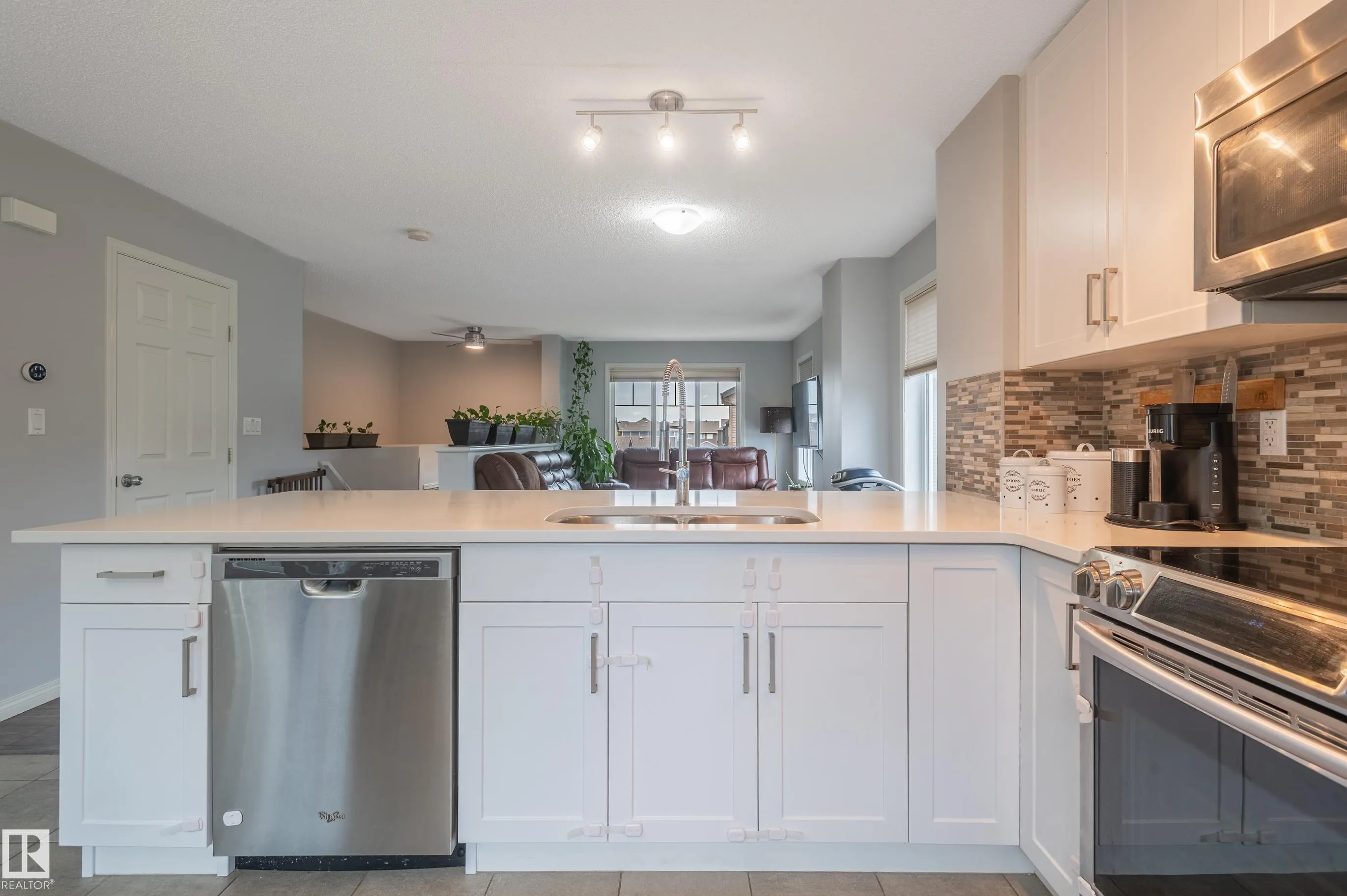 3305 ORCHARDS Link