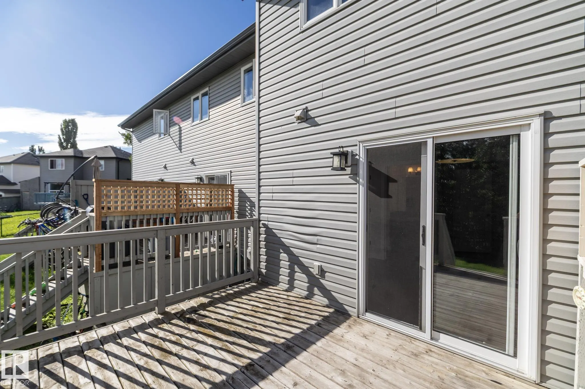 193 BIRCHWOOD Close