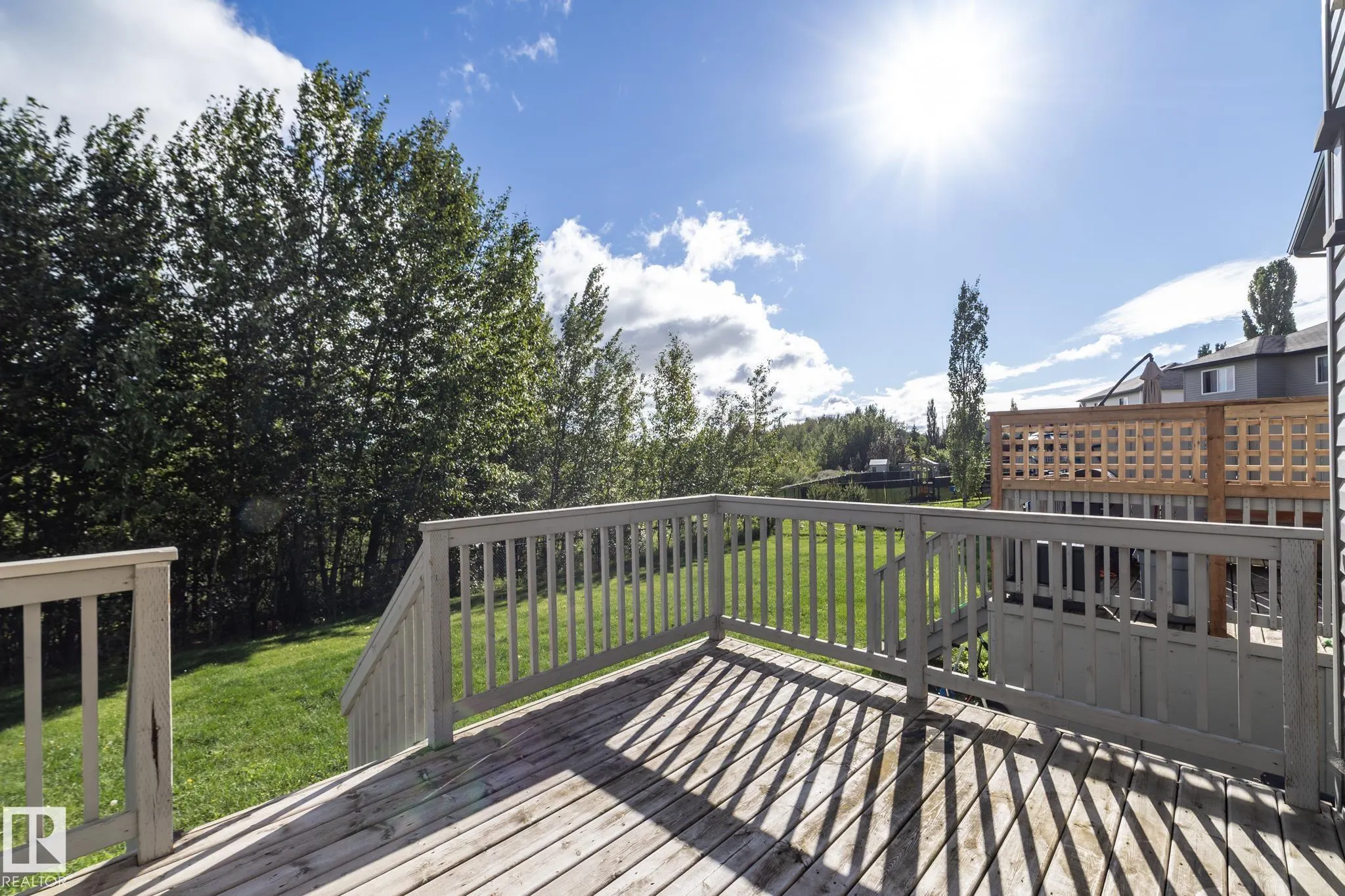 193 BIRCHWOOD Close