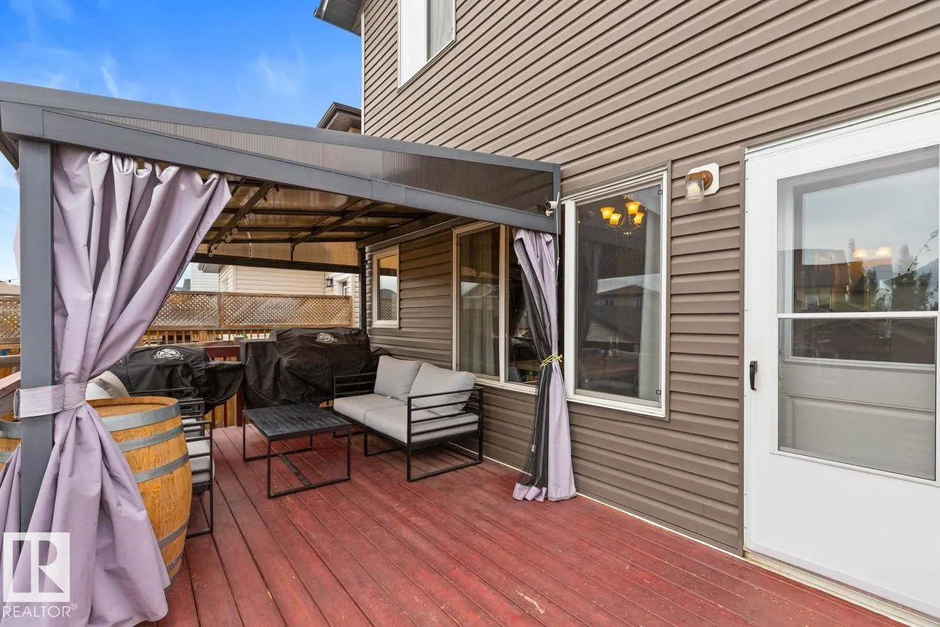 71 HUDSON Cove