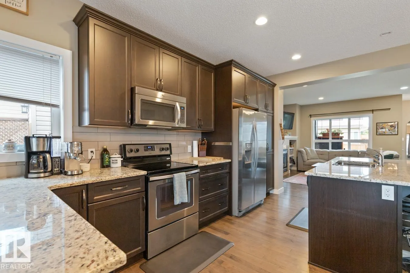 71 HUDSON Cove