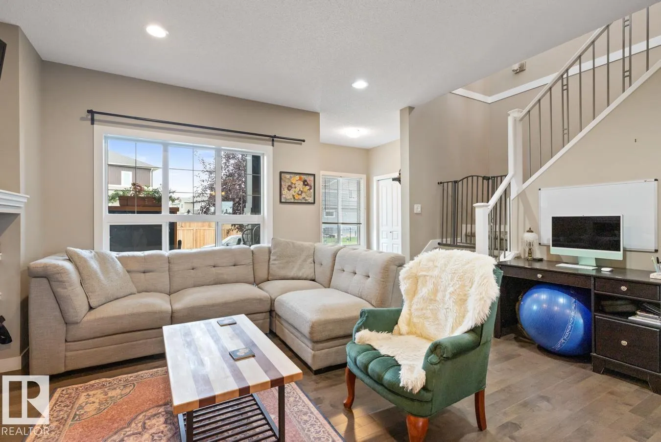 71 HUDSON Cove