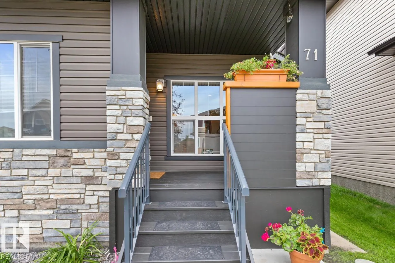 71 HUDSON Cove