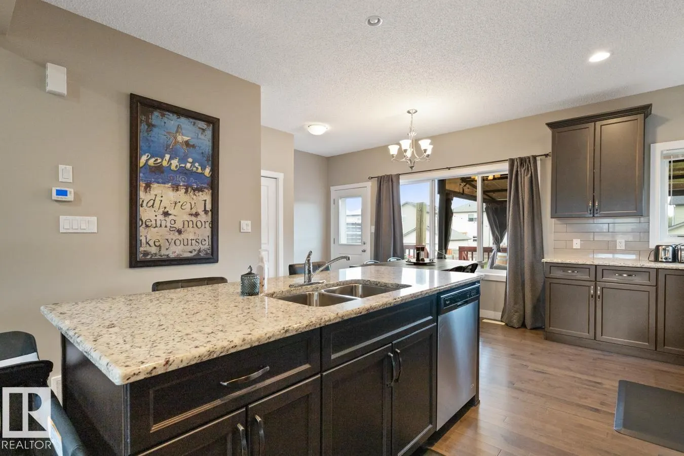 71 HUDSON Cove