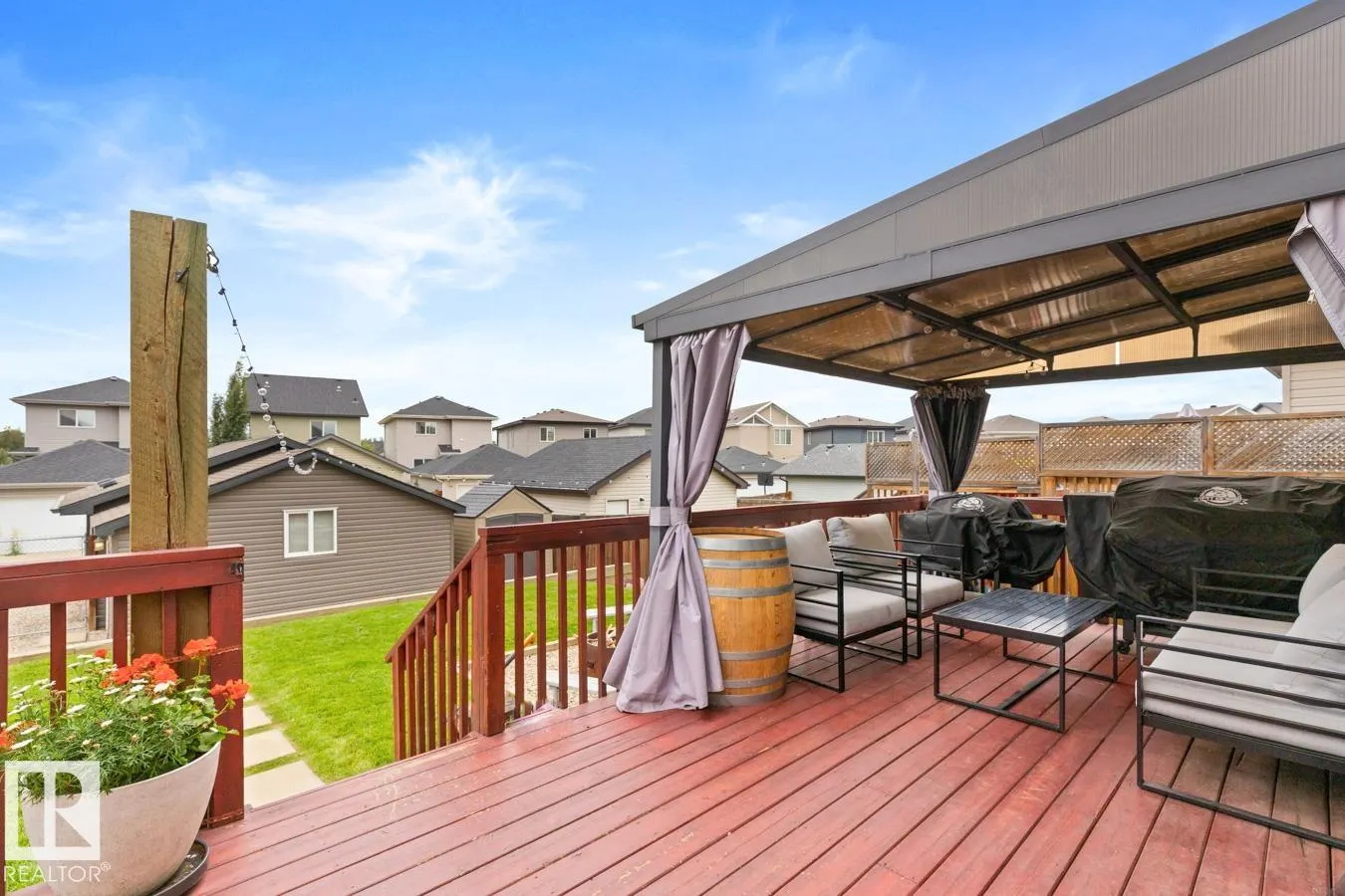 71 HUDSON Cove