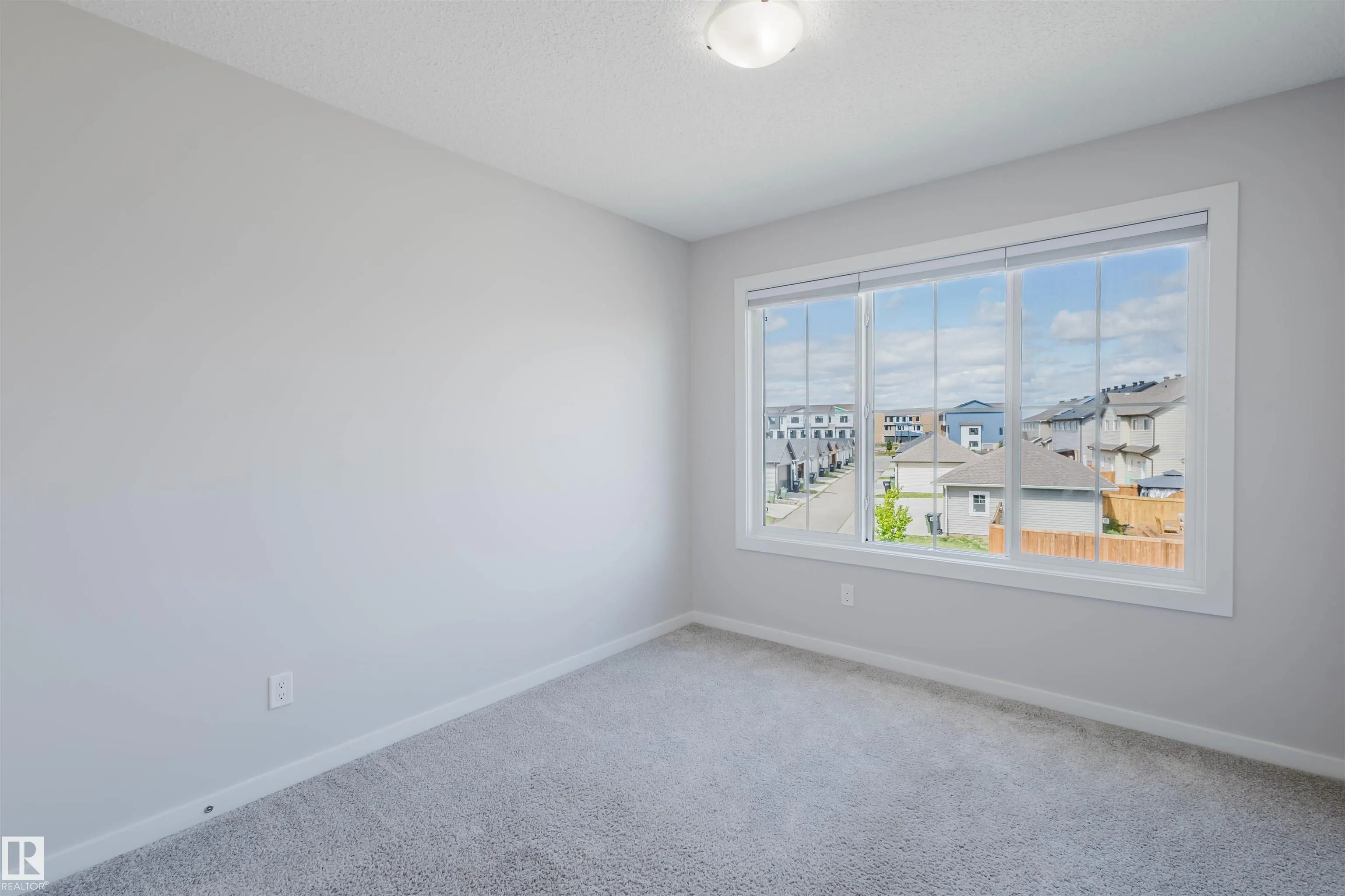 1407 DARBY GREEN Green