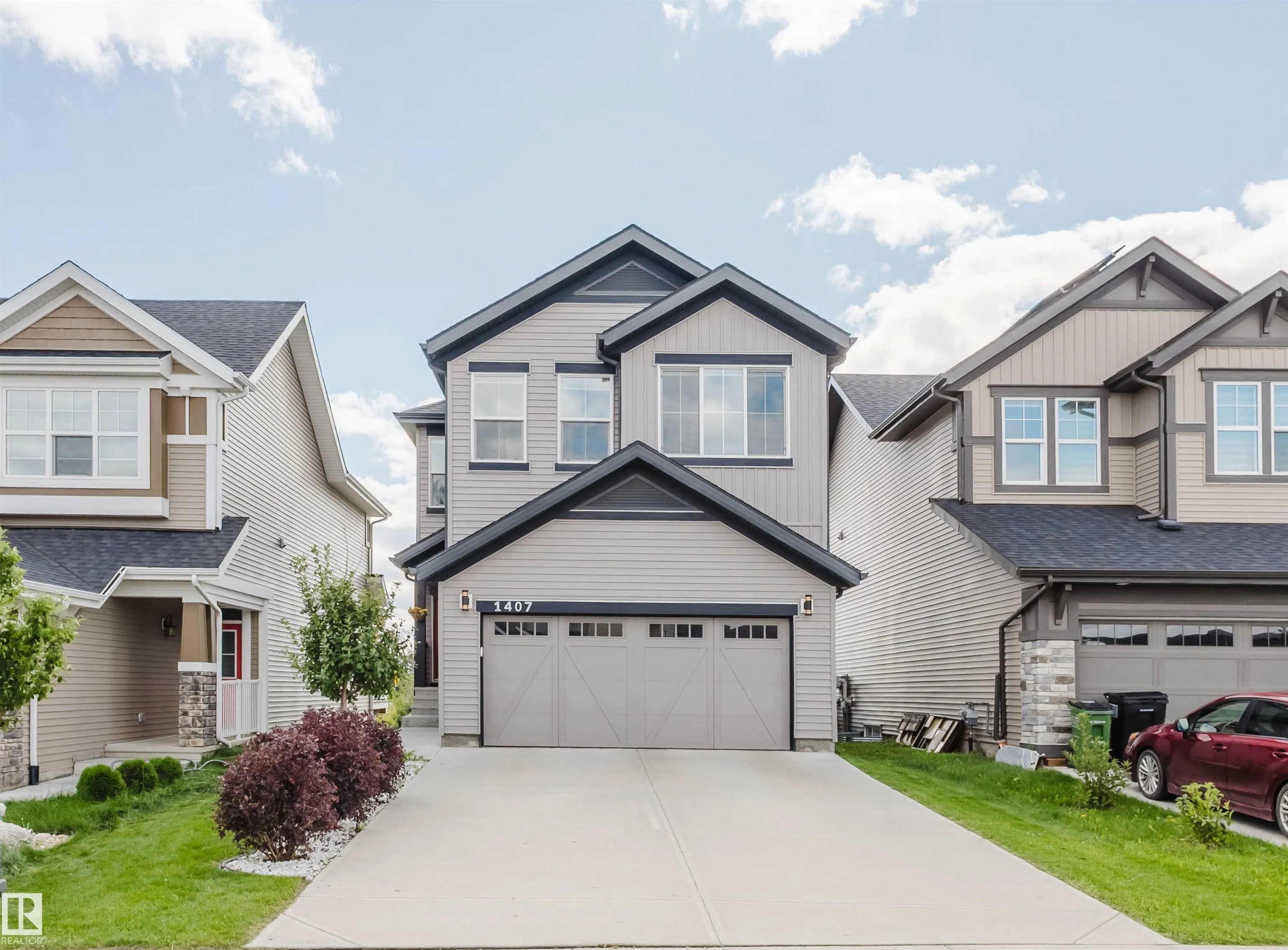 1407 DARBY GREEN Green
