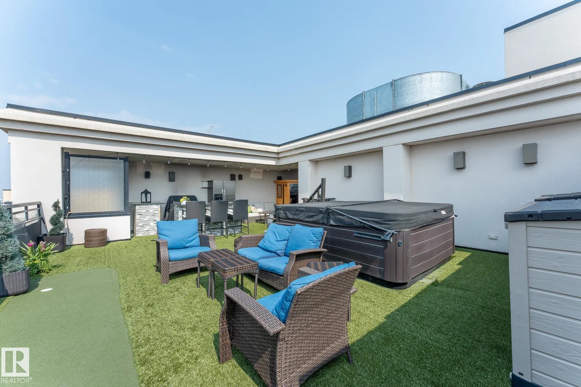 9939 109 Street