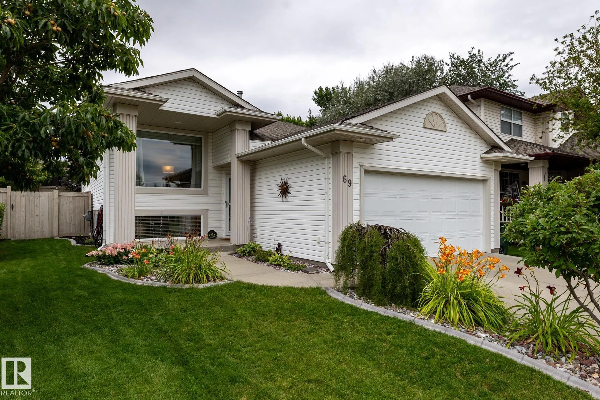 69 RIDGEPOINT Way