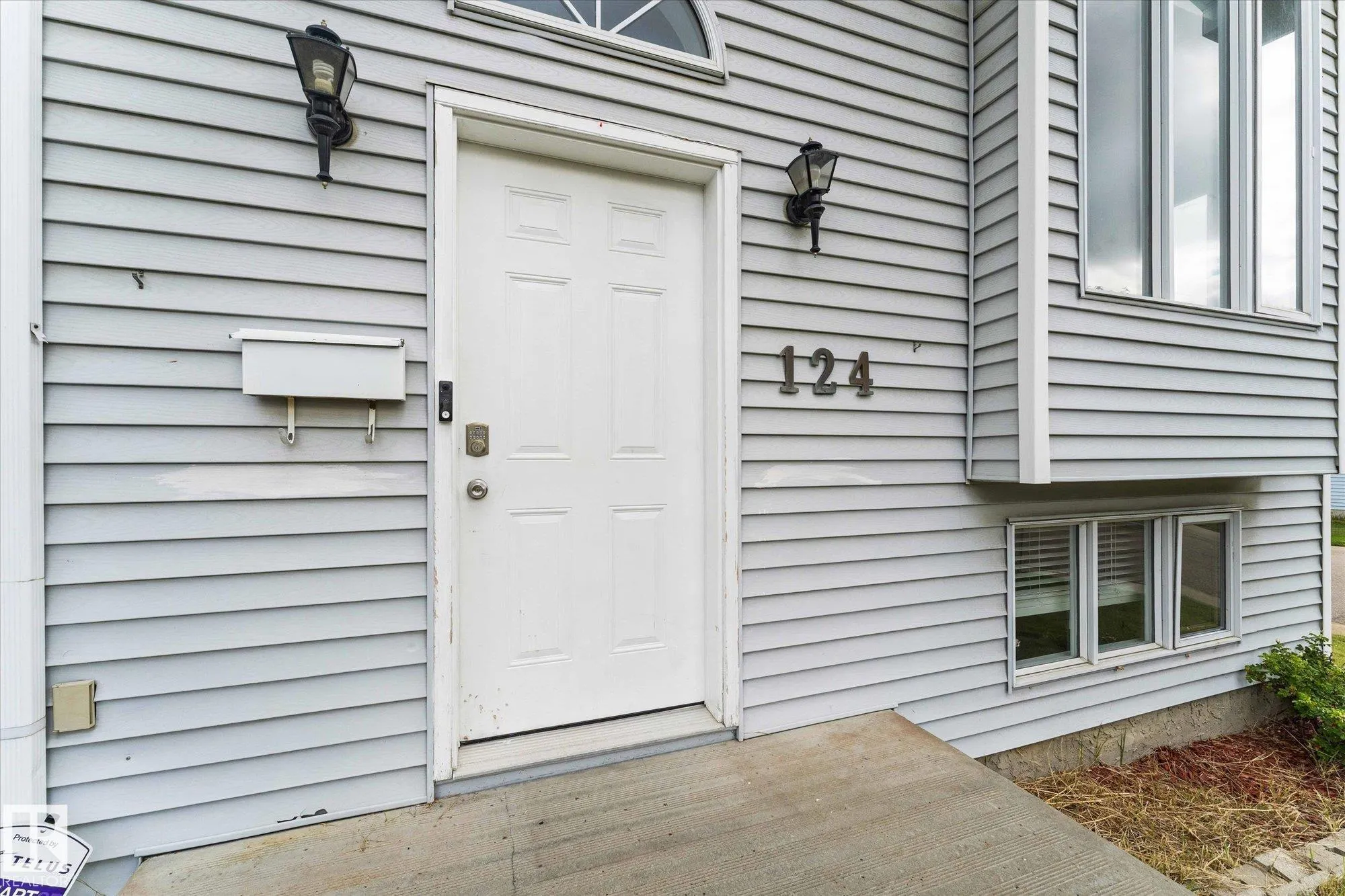 124 KLARVATTEN Road