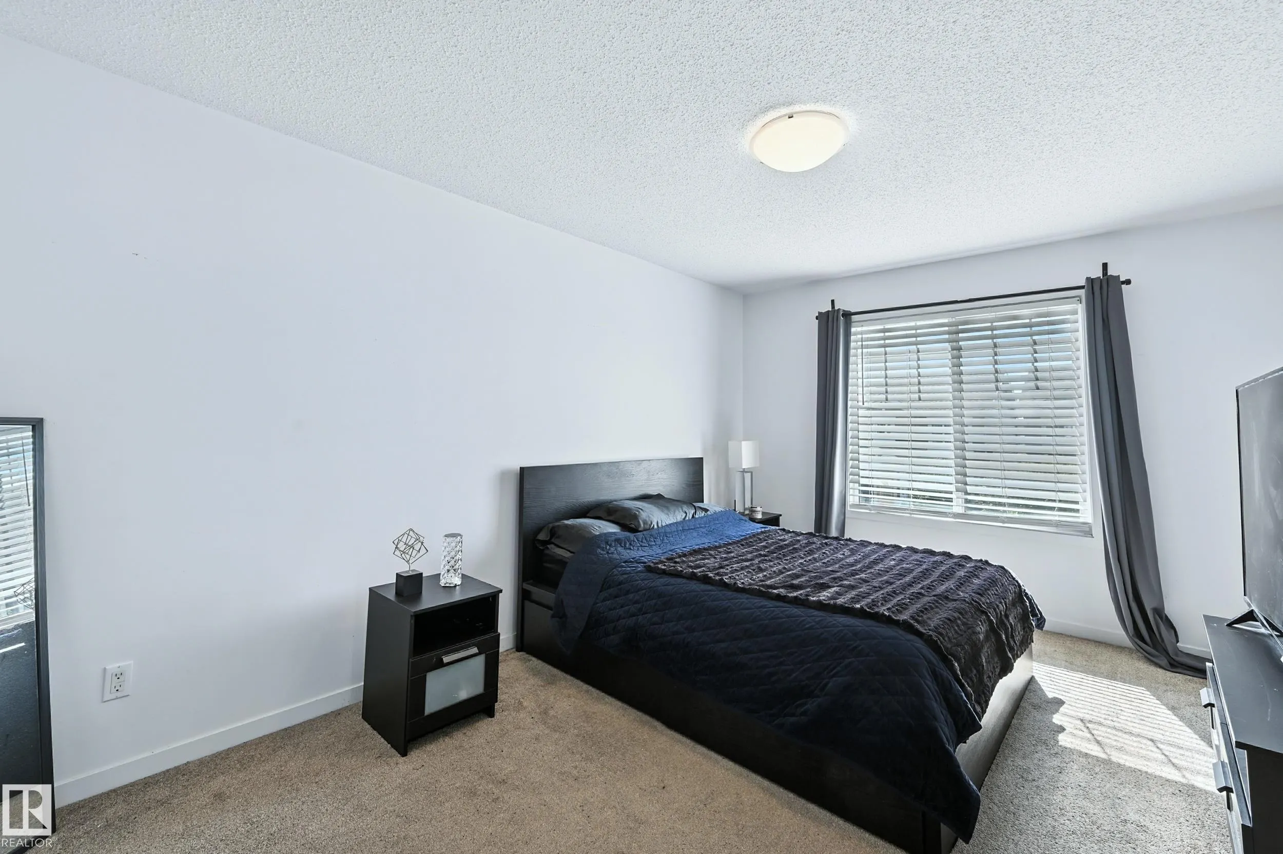7773 EIFERT Crescent