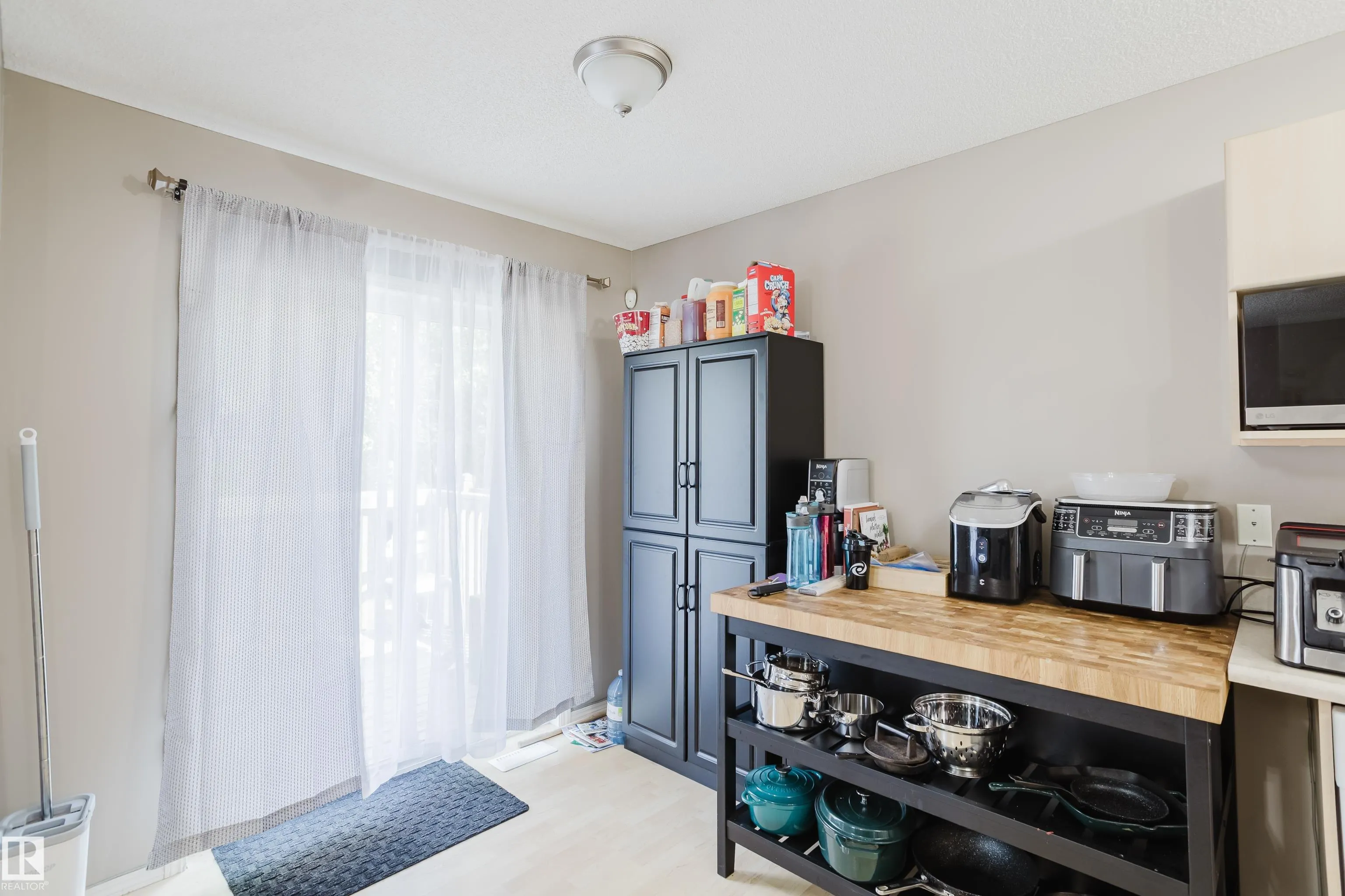 287 MACEWAN Road