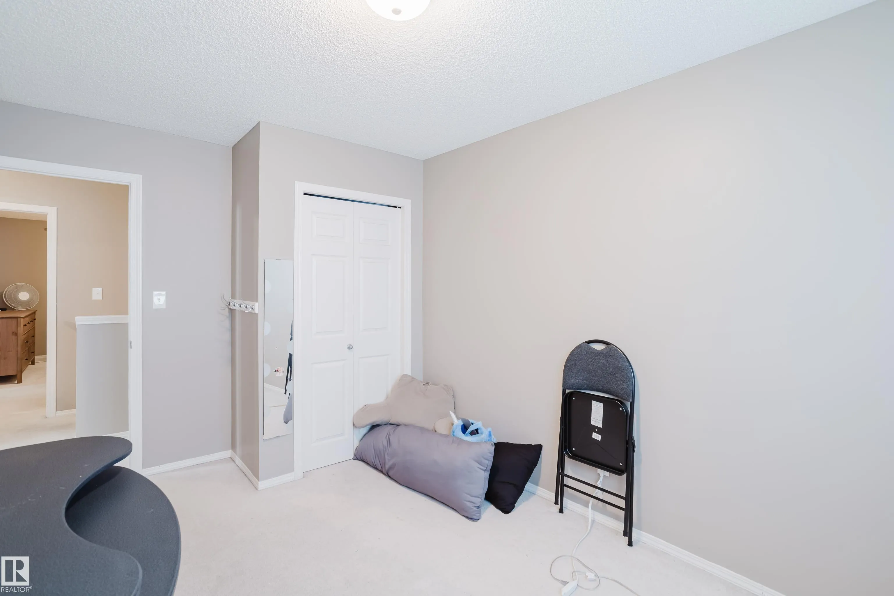287 MACEWAN Road