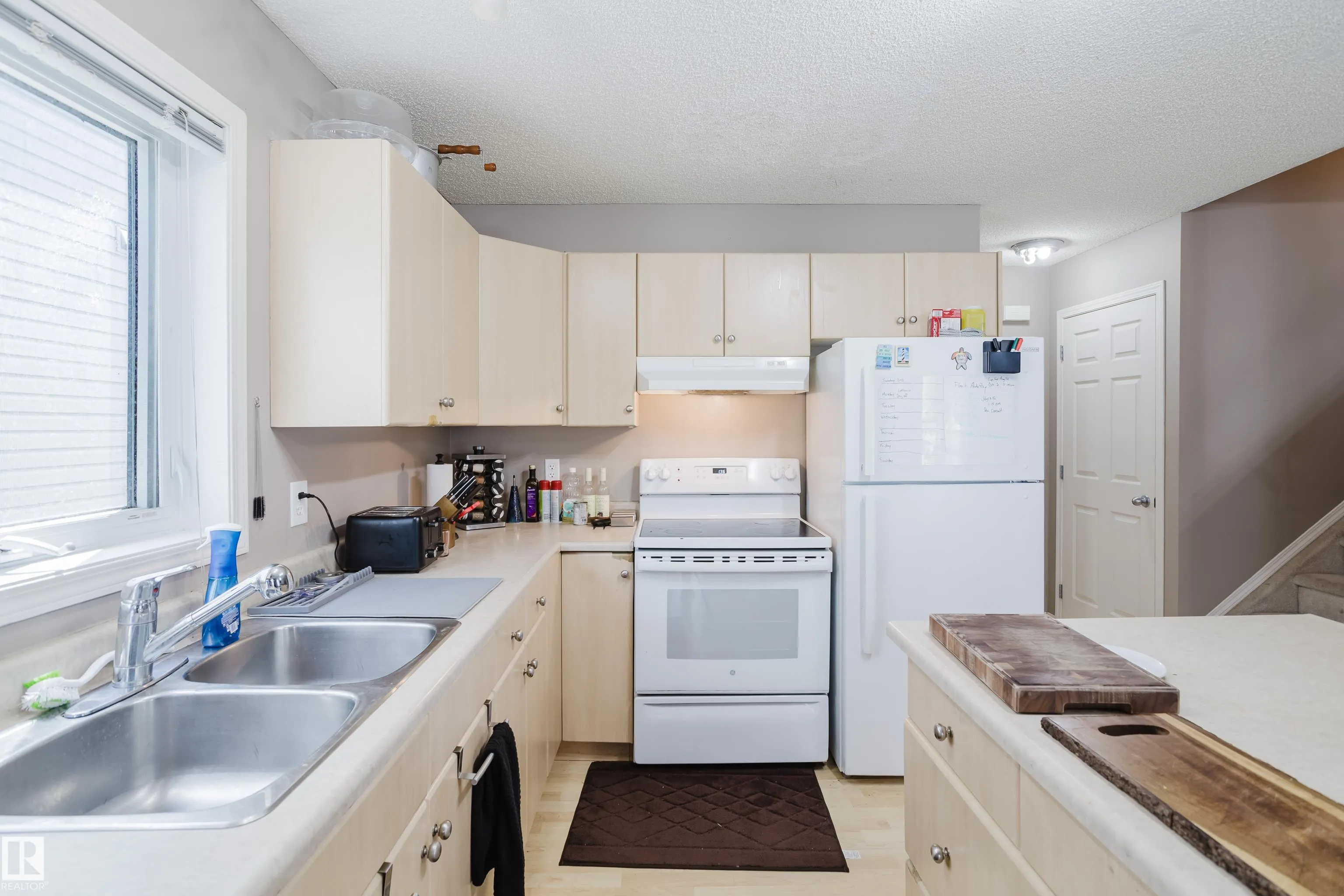 287 MACEWAN Road