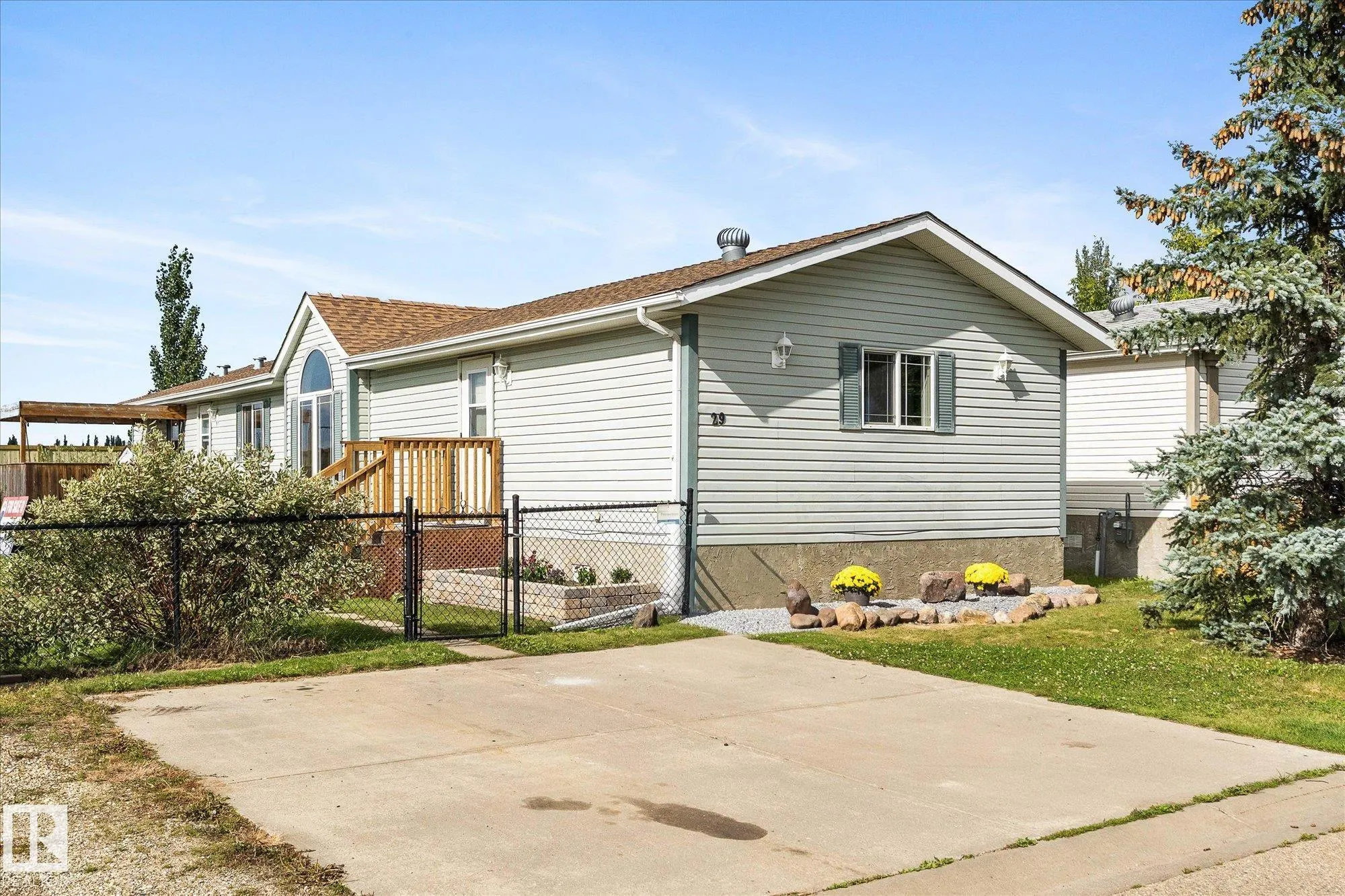 29 GRAYWOOD Cove