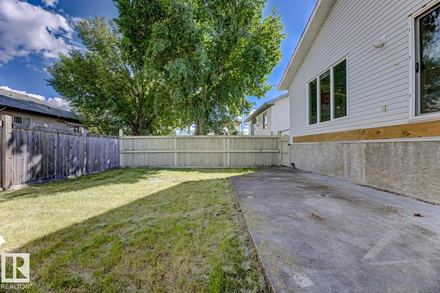 11413 118A Street