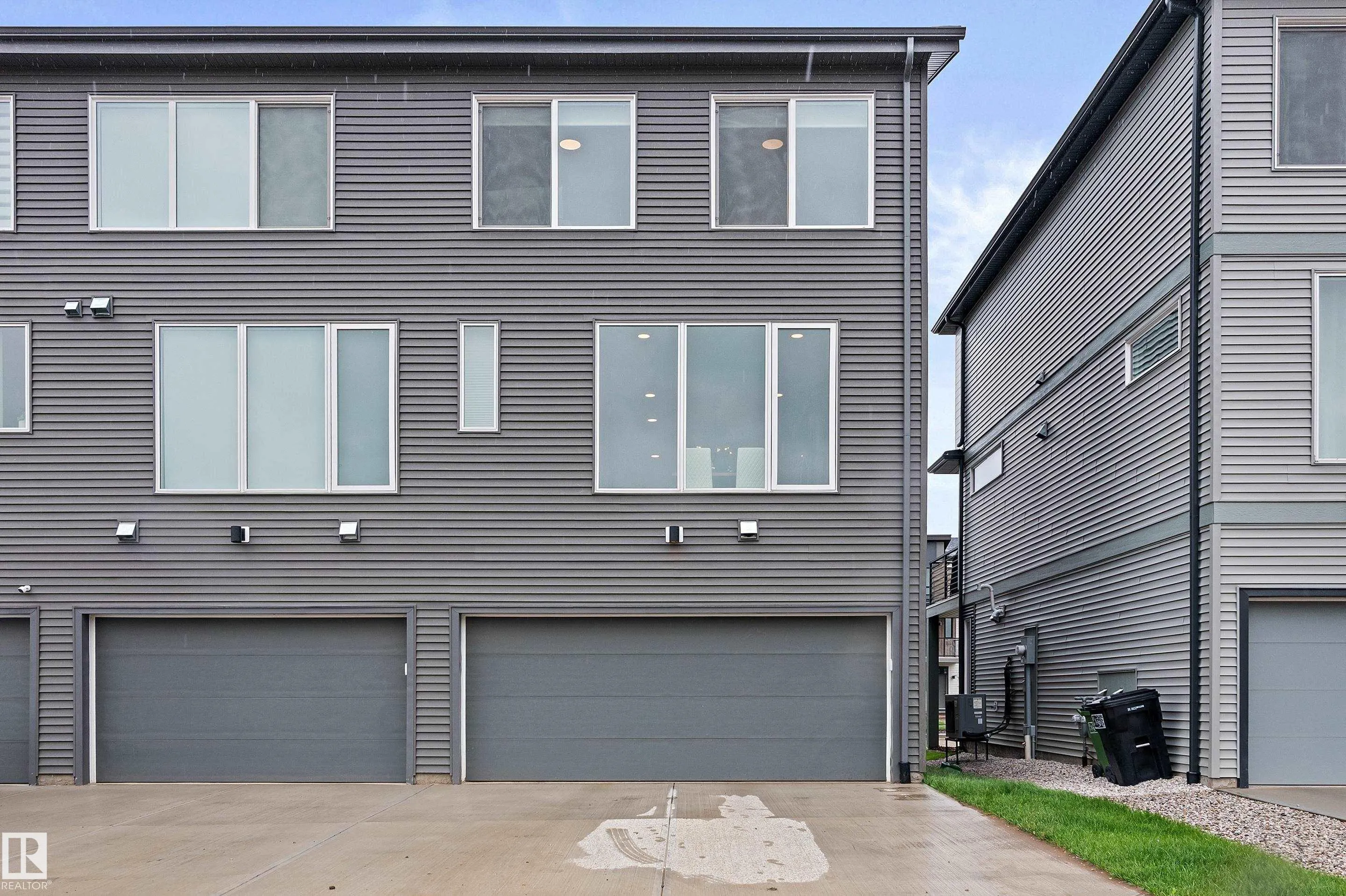 3284 KESWICK Way