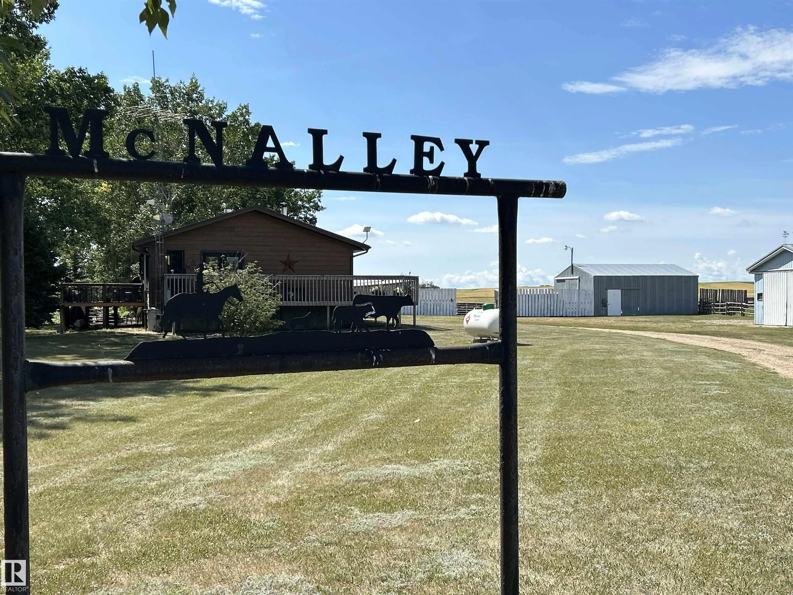 42041 Twp Rd 392