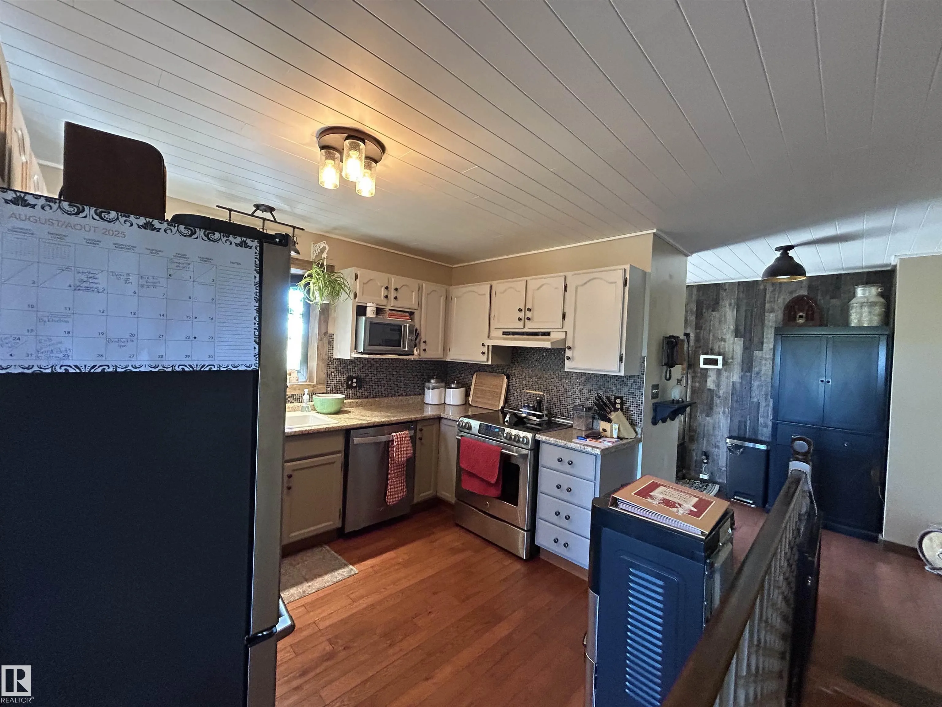 42041 Twp Rd 392