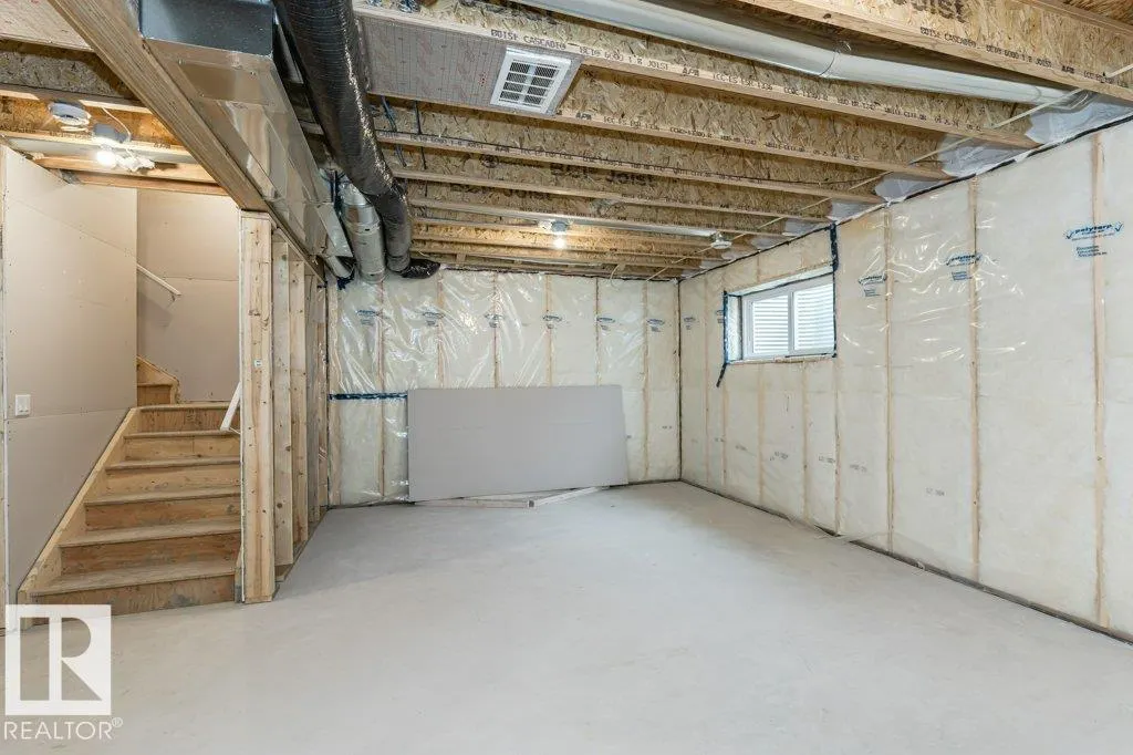 3947 WREN Loop
