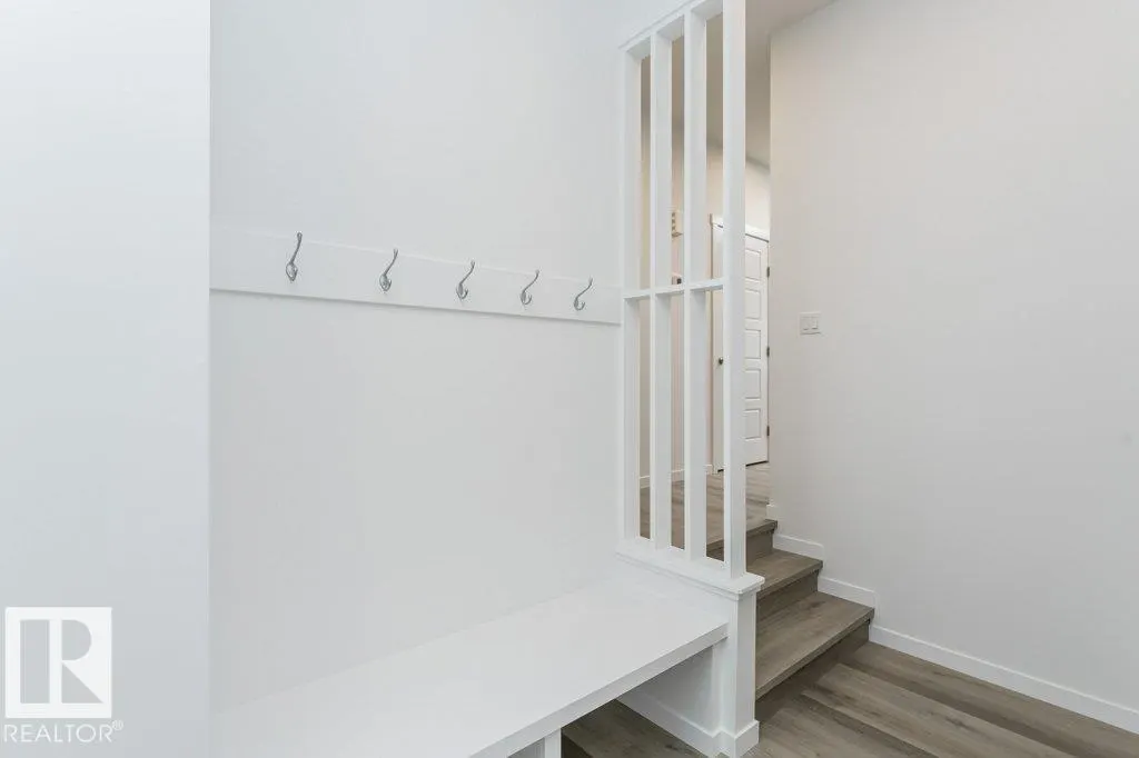 3947 WREN Loop