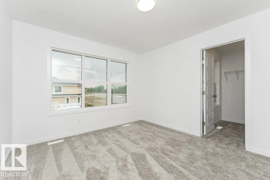 3947 WREN Loop