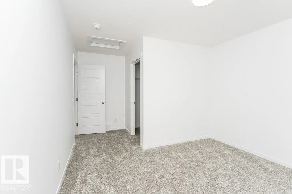 3947 WREN Loop