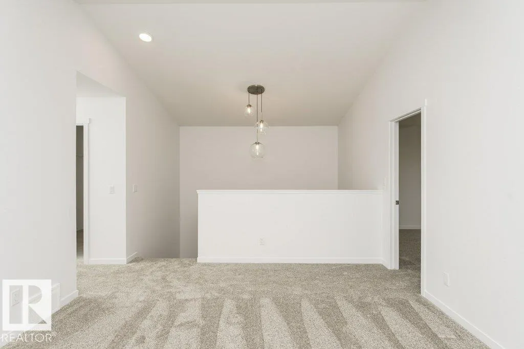 3947 WREN Loop