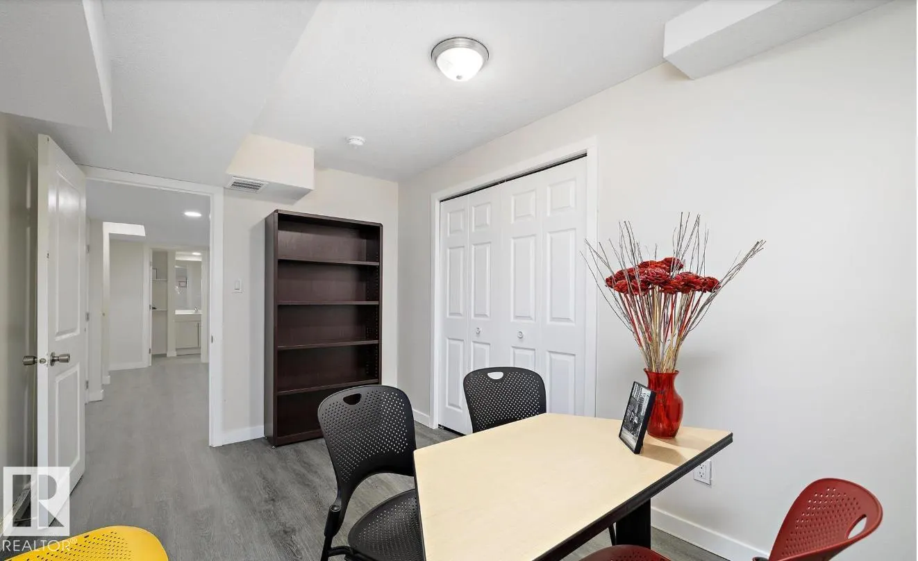593 EBBERS Way