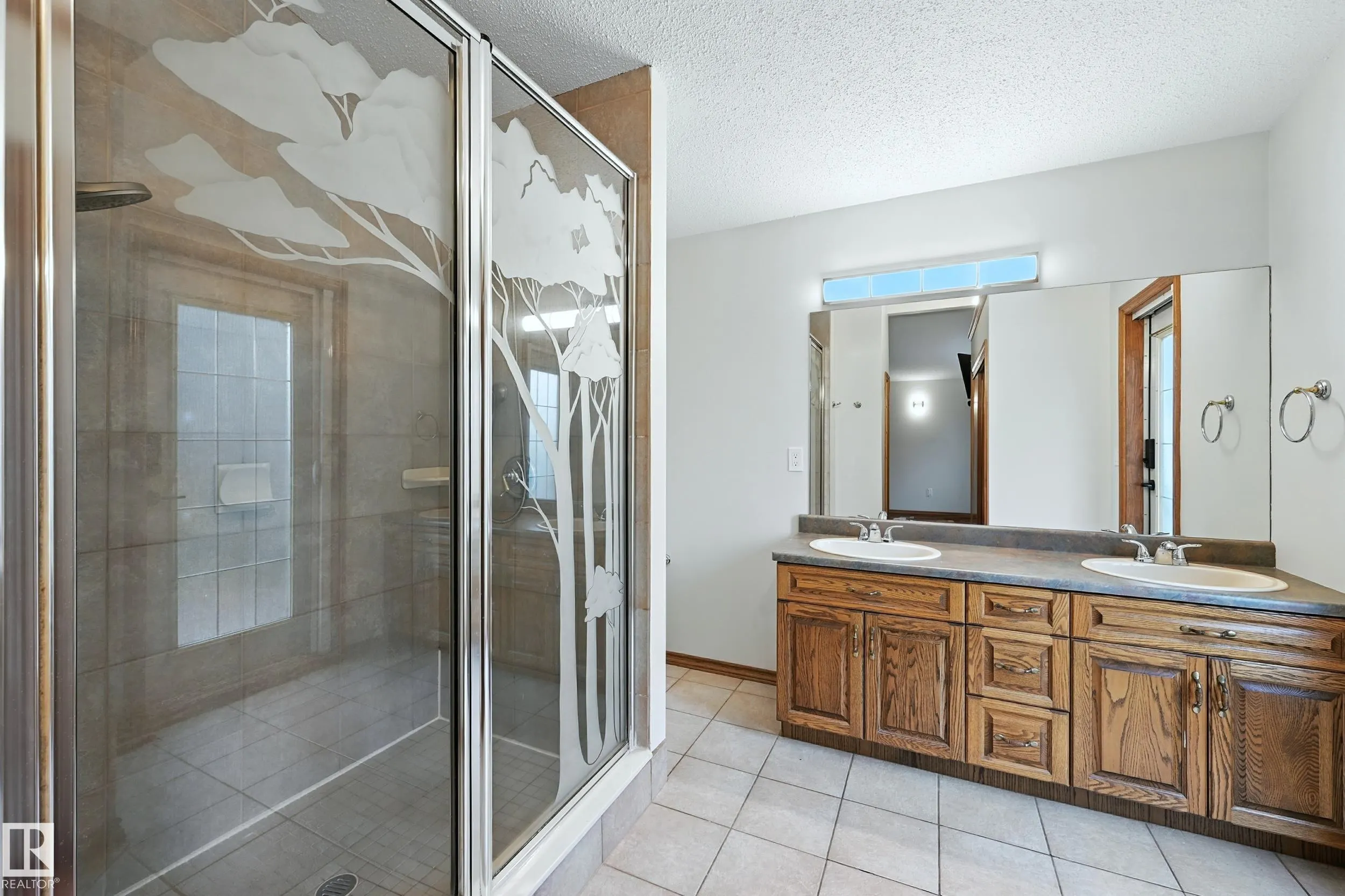 9404 SHERRIDON