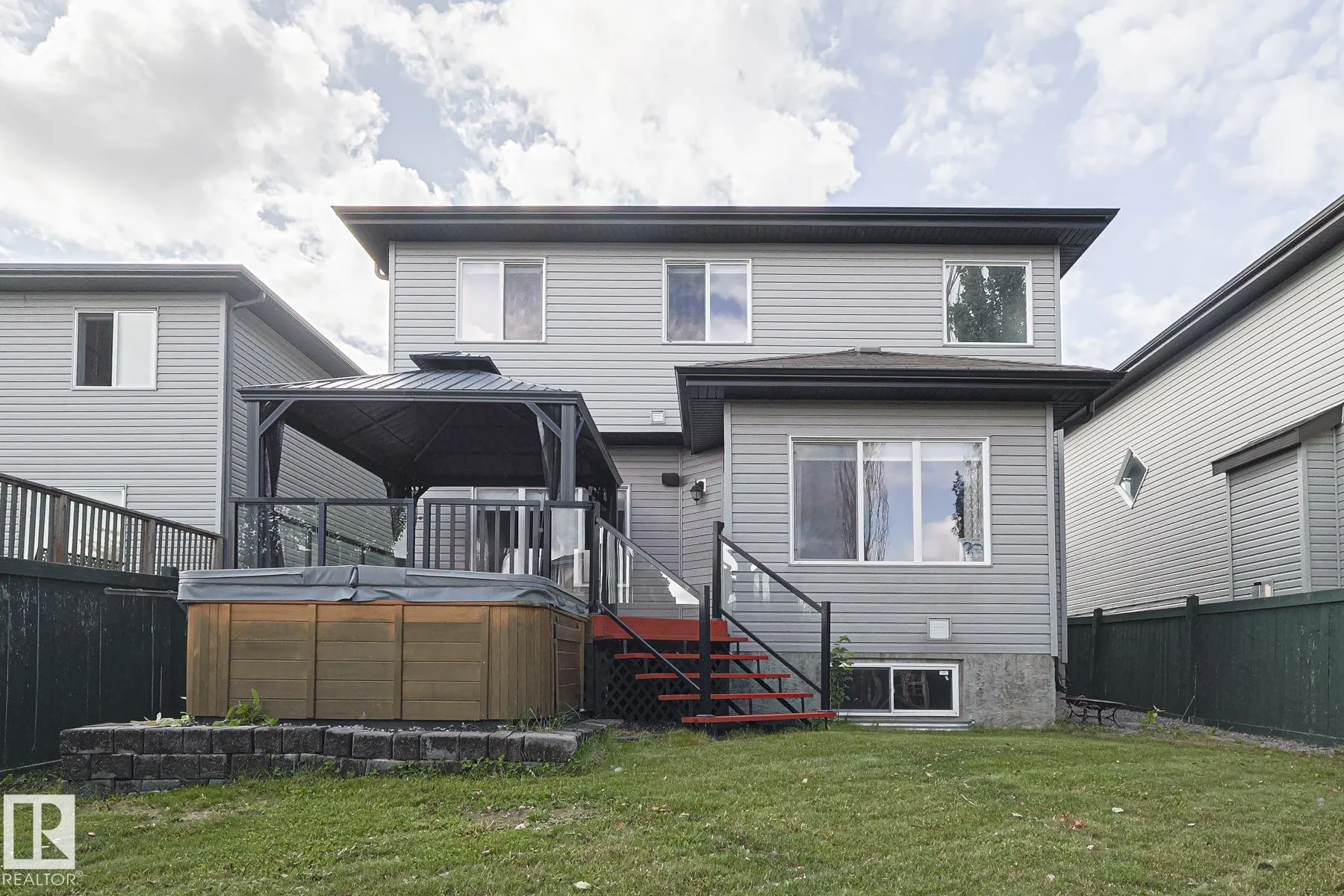 42 VANESSA Avenue