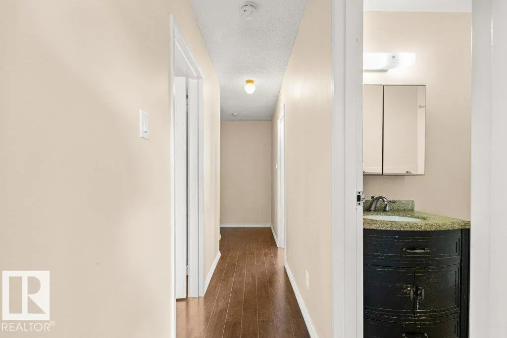84 AMBERLY Court