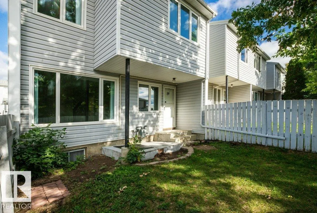 84 AMBERLY Court
