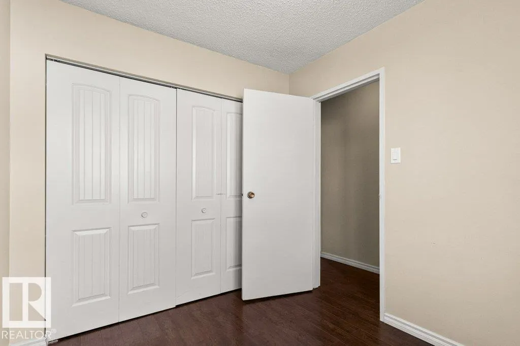 84 AMBERLY Court