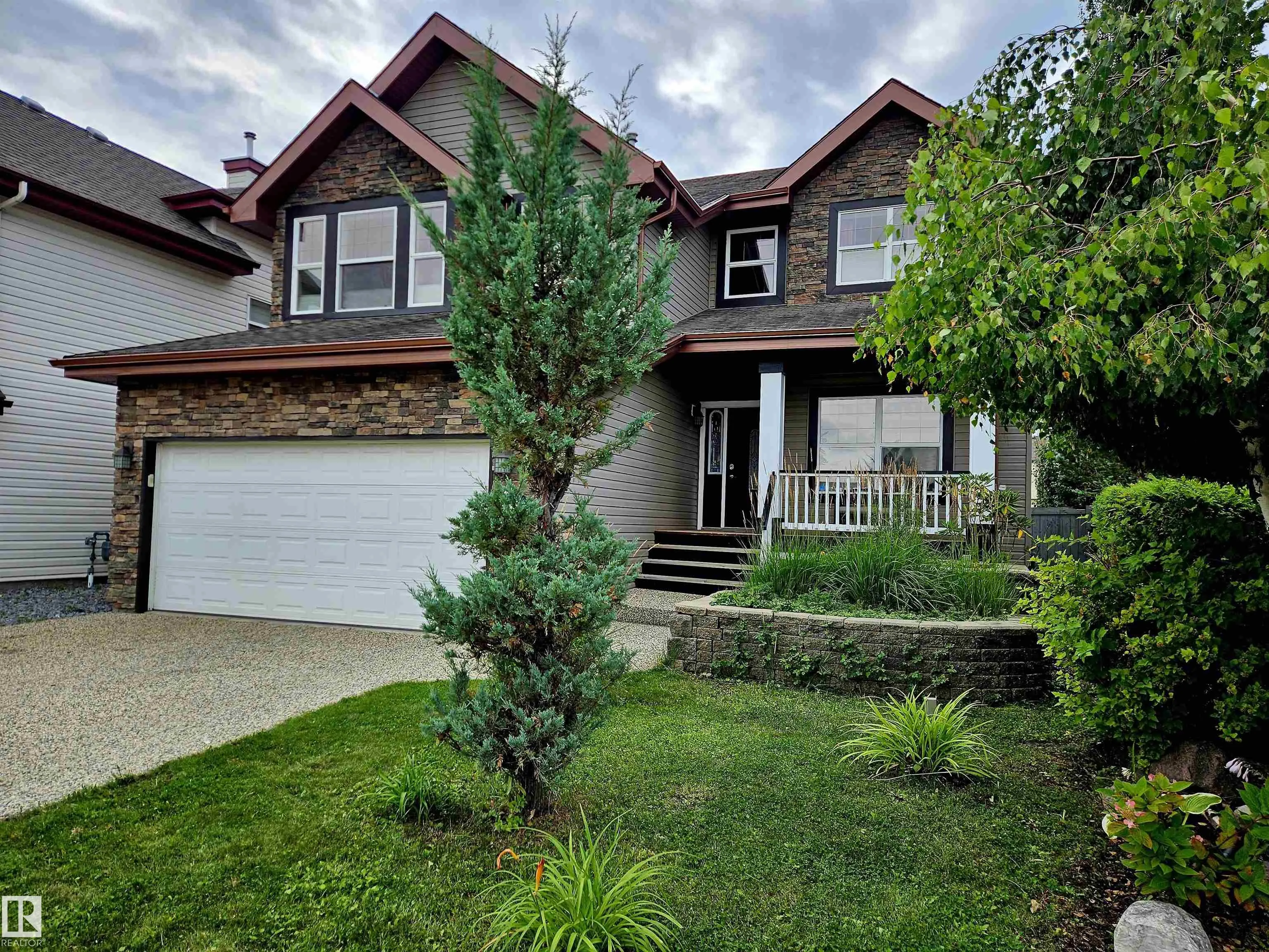 1197 GOODWIN CIRCLE Circle