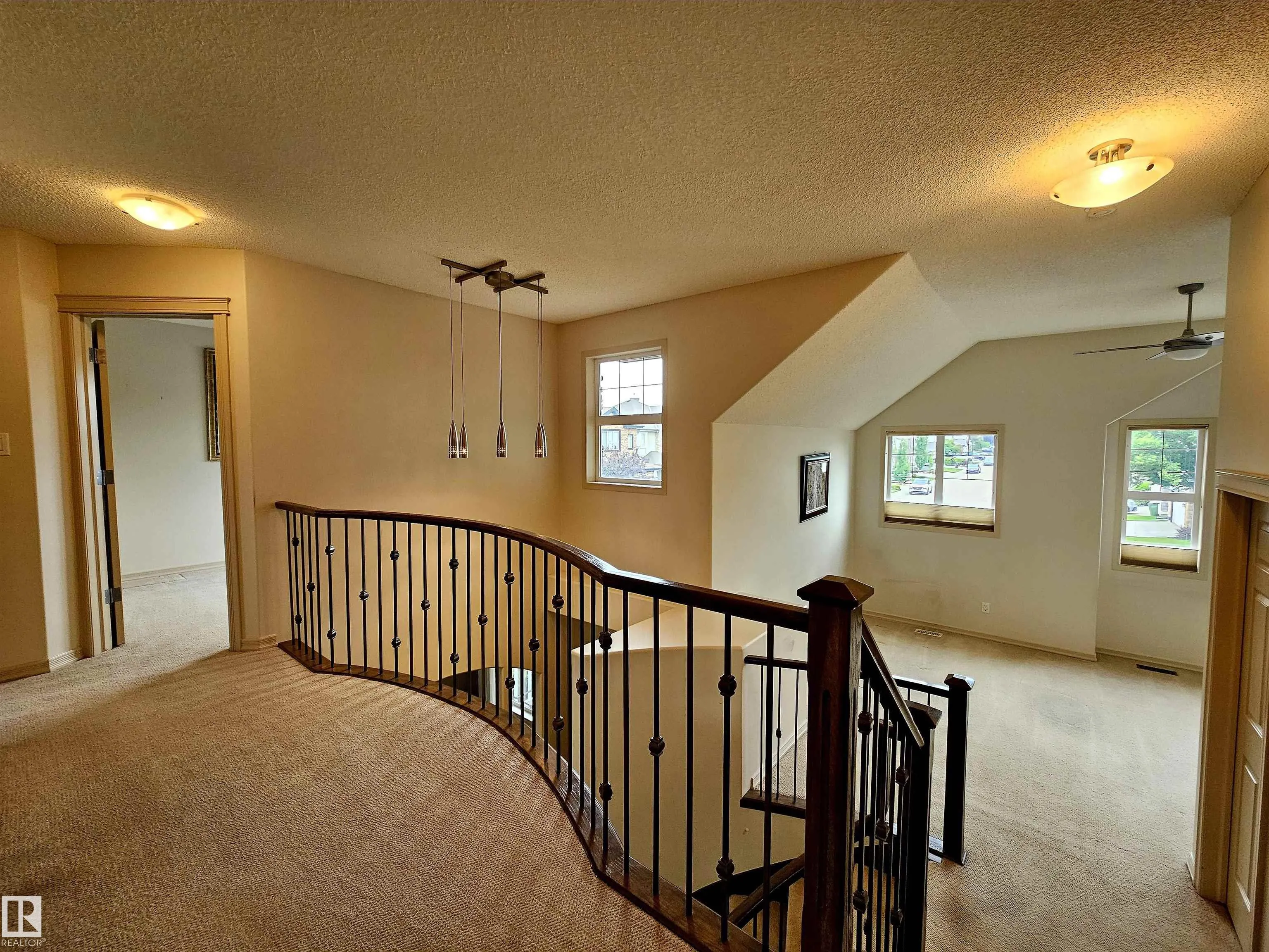 1197 GOODWIN CIRCLE Circle