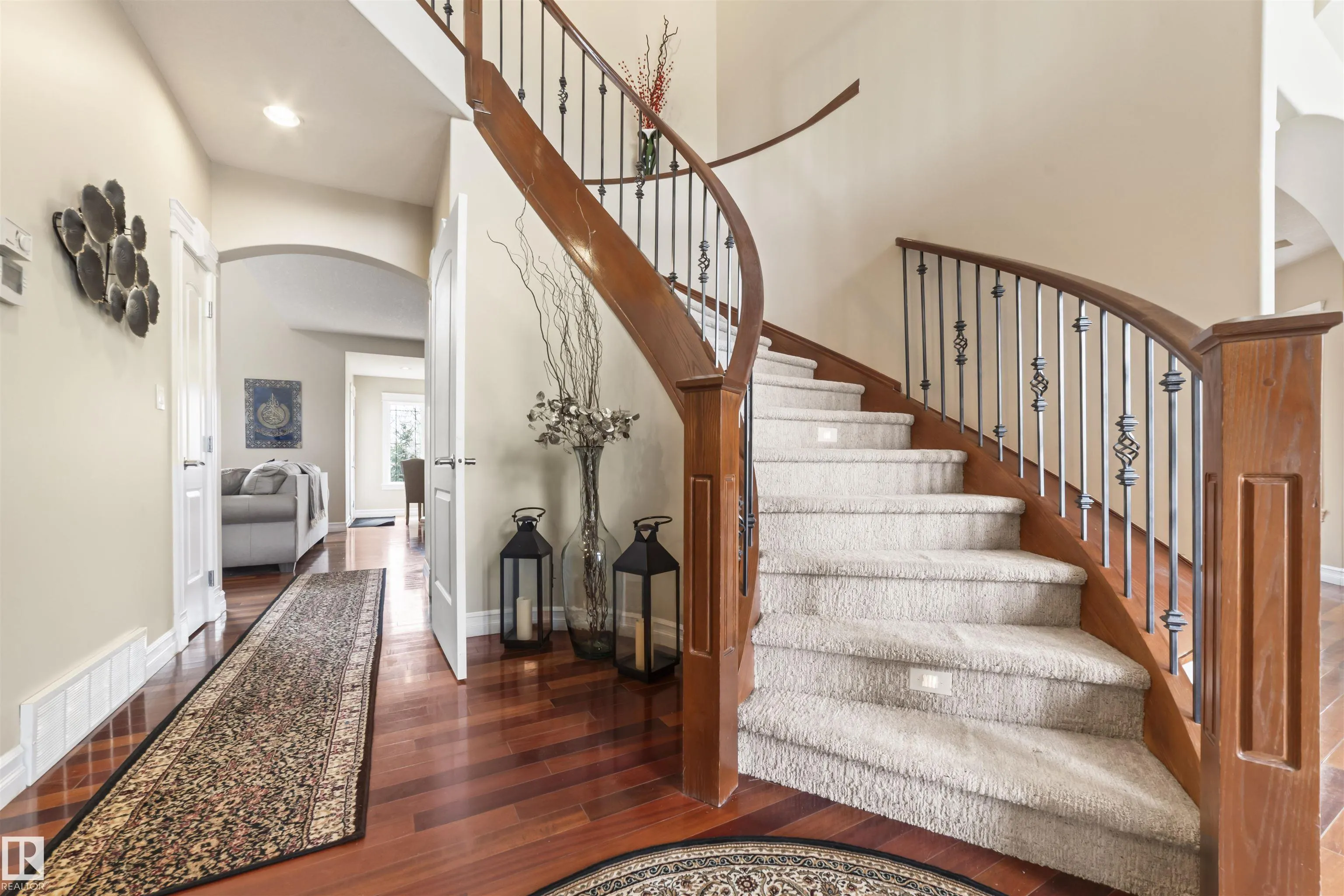 8 Loiselle Way