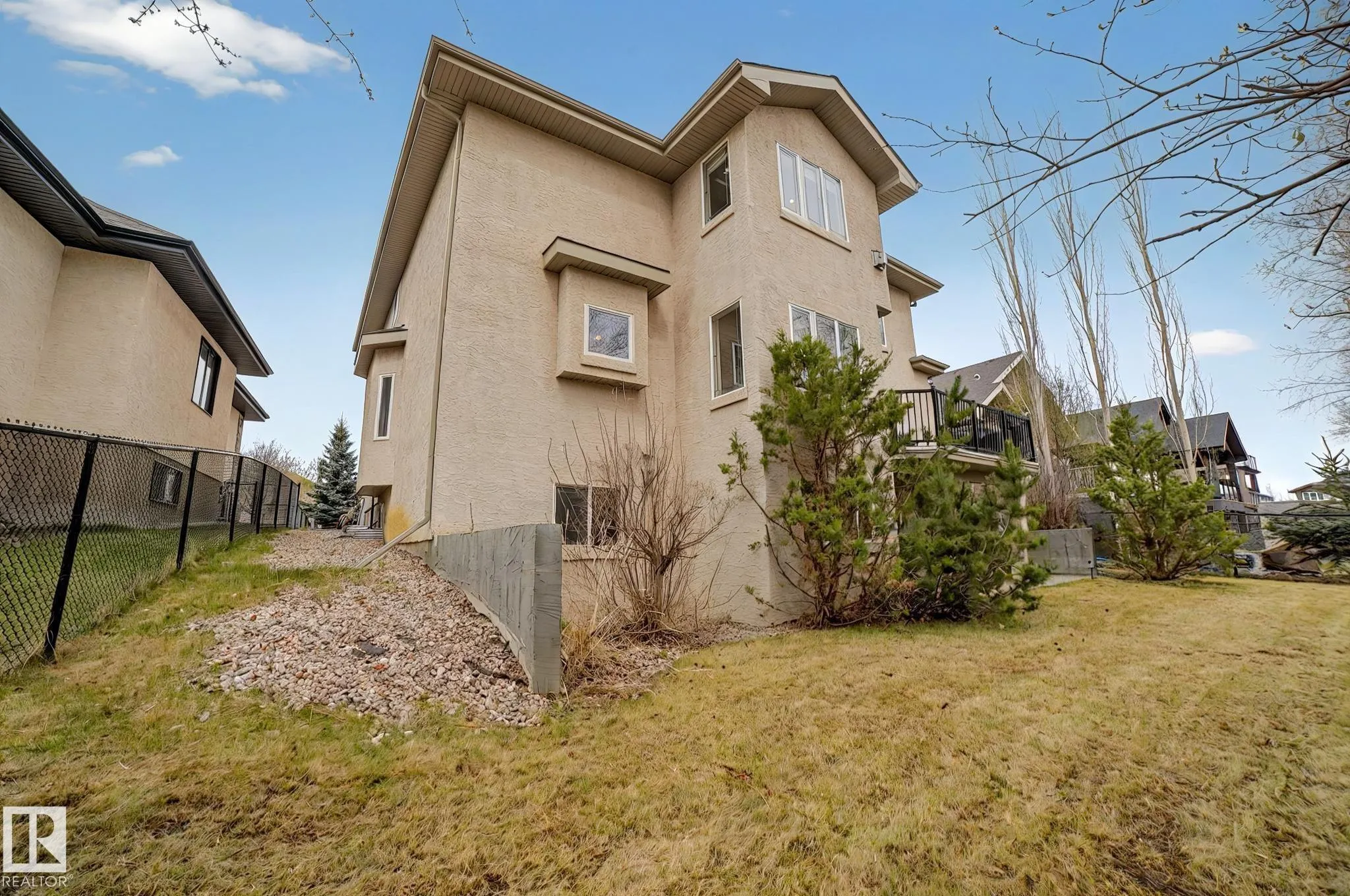 8 Loiselle Way