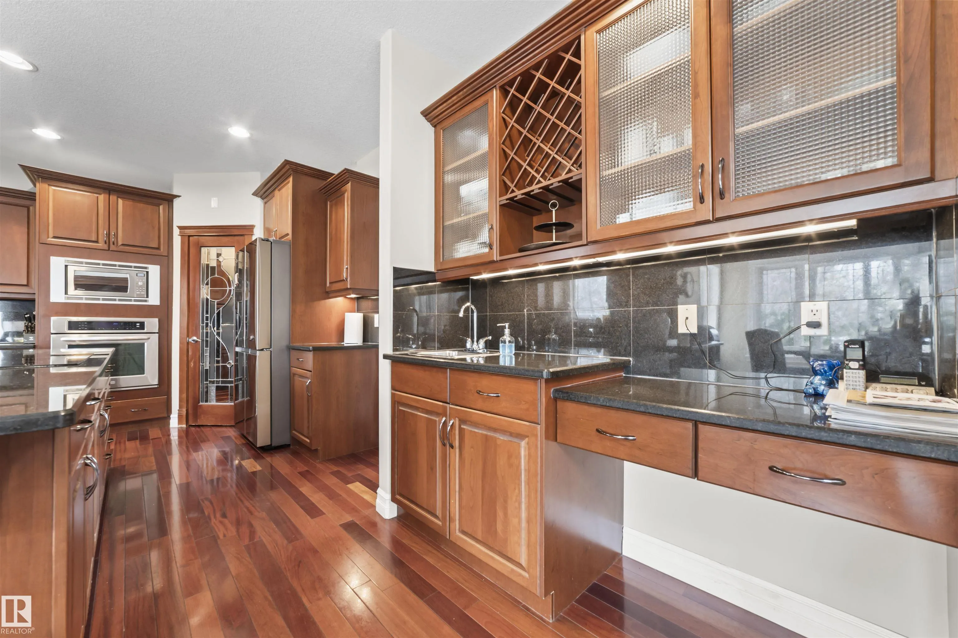 8 Loiselle Way