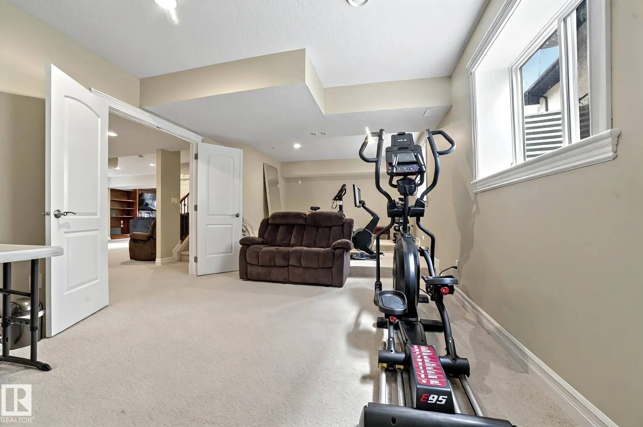 8 Loiselle Way