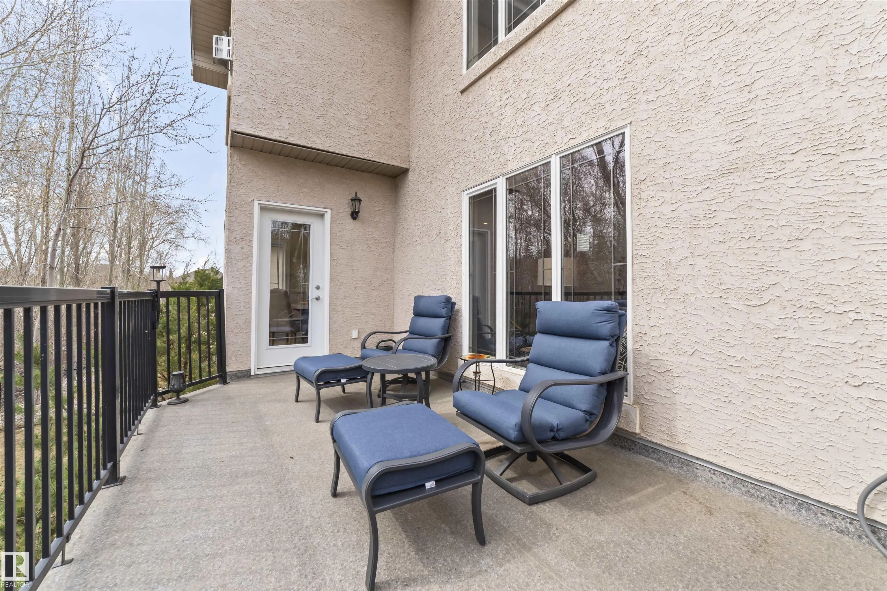 8 Loiselle Way